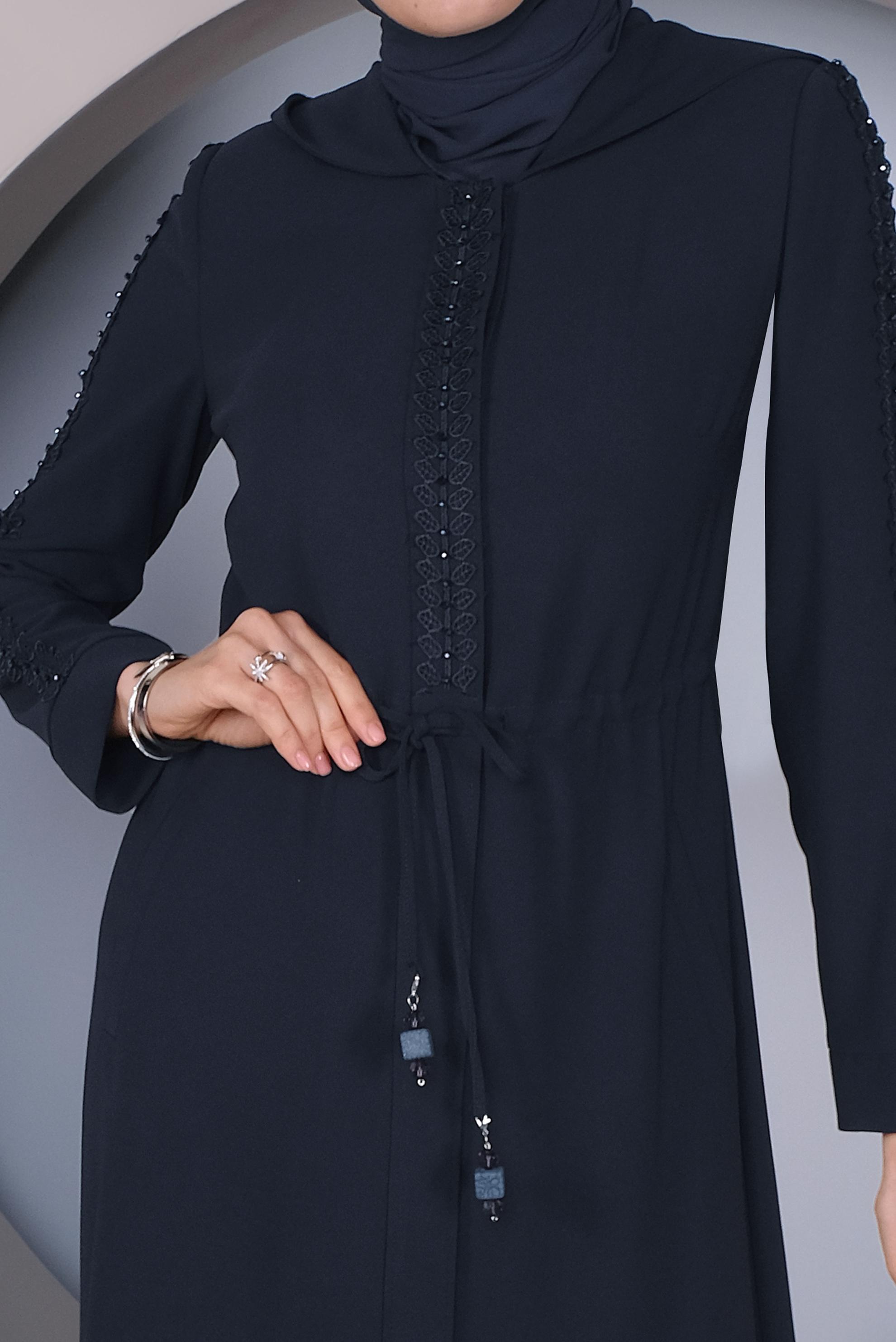 Tesettür giyim LACİVERT KAPÜŞONLU GİZLİ DÜĞMELİ PARDESÜ 10237