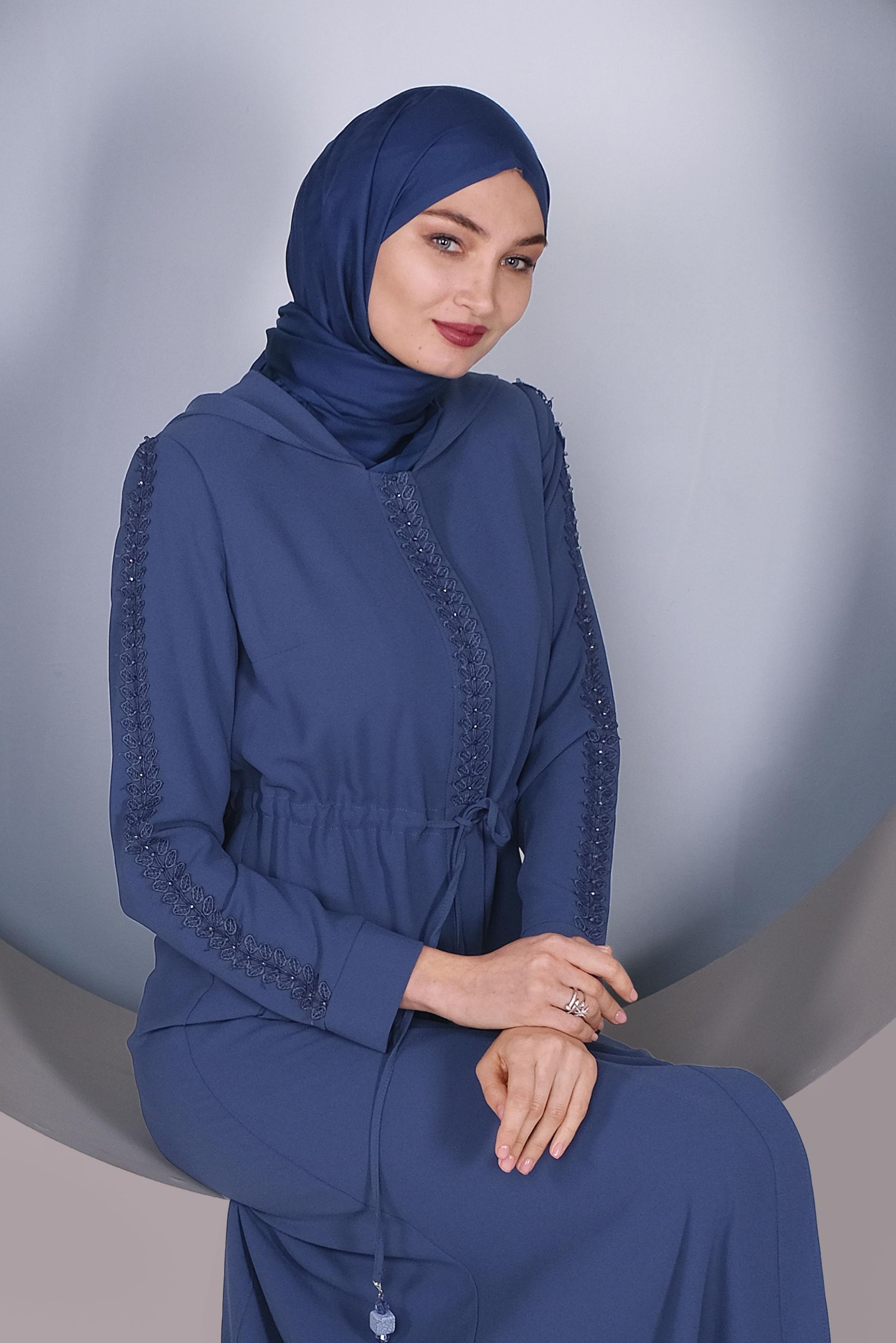 Tesettür giyim LACİVERT KAPÜŞONLU GİZLİ DÜĞMELİ PARDESÜ 10237