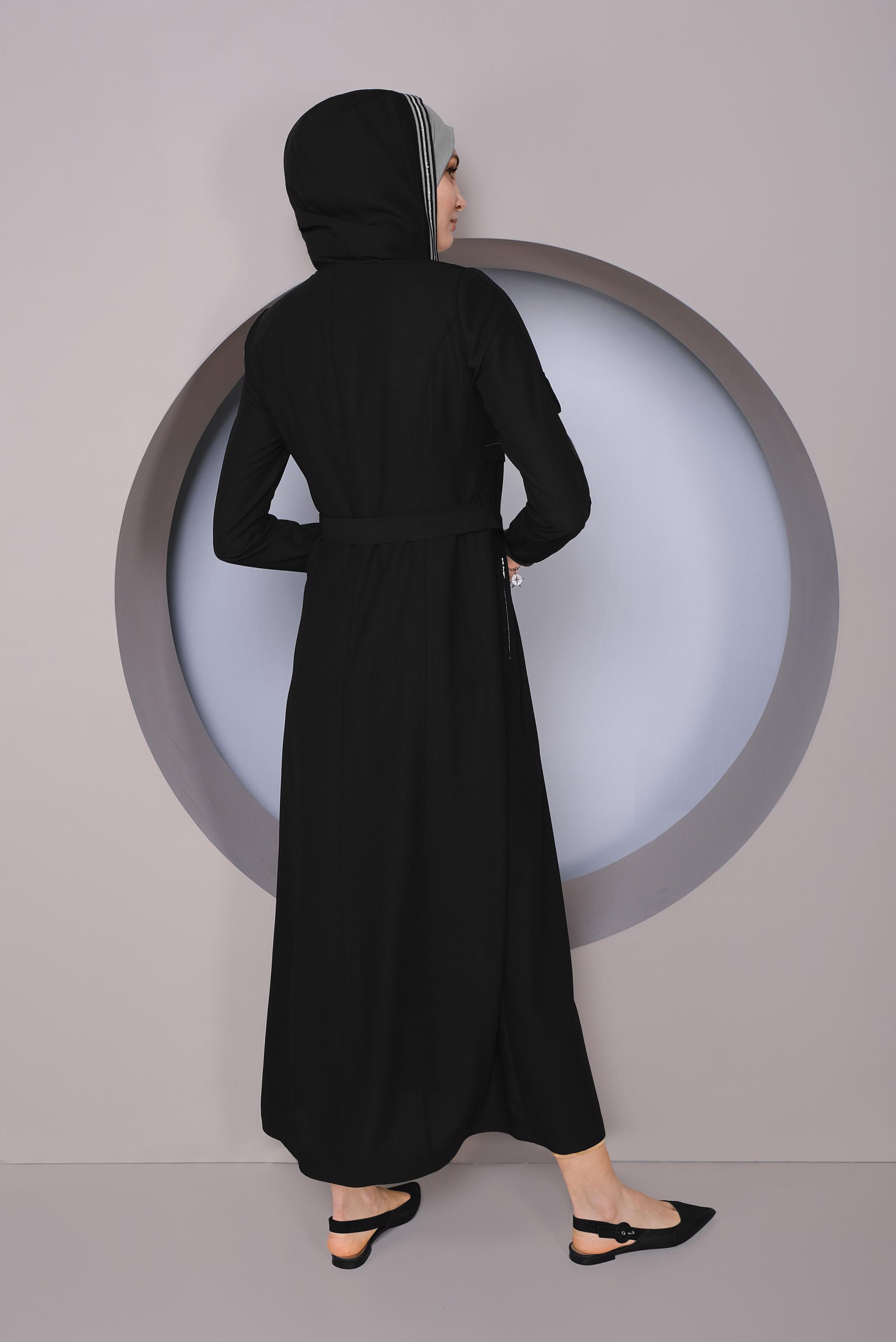 Tesettür giyim SİYAH KAPÜŞONLU KEMERLİ PARDESÜ 10321 