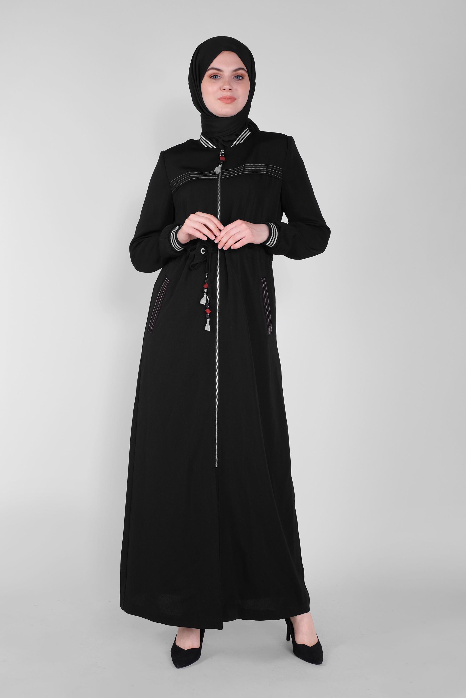 Tesettür giyim SİYAH BAĞCIKLARI BONCUKLU FERMUARLI PARDESÜ 10330 