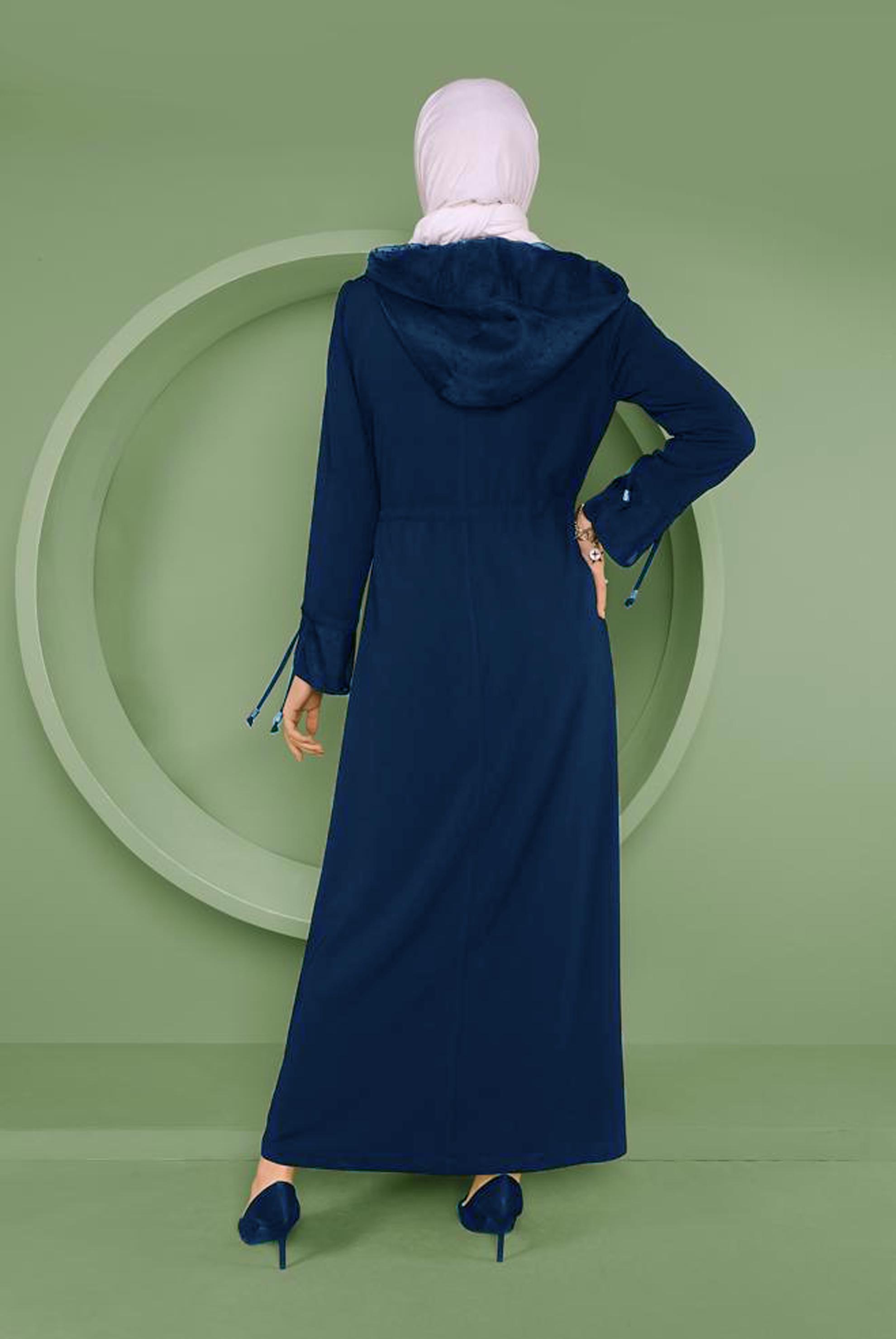 Tesettür giyim LACİVERT MANŞETLERİ VE KAPÜŞONU TÜL DETAYLI PARDESÜ 10332