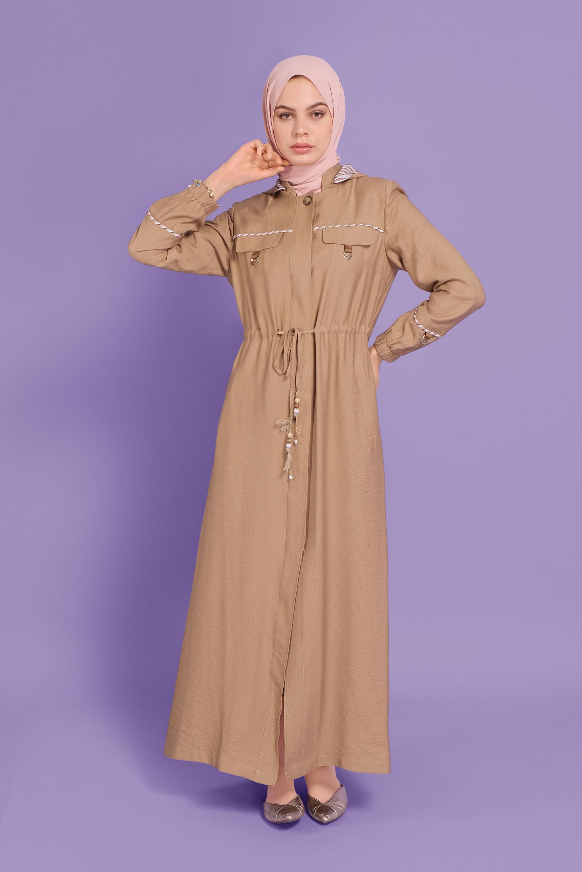 Tesettür giyim KAHVE  BONCUK AKSESUARLI  ÇİZGİLİ PARDESÜ  10339 