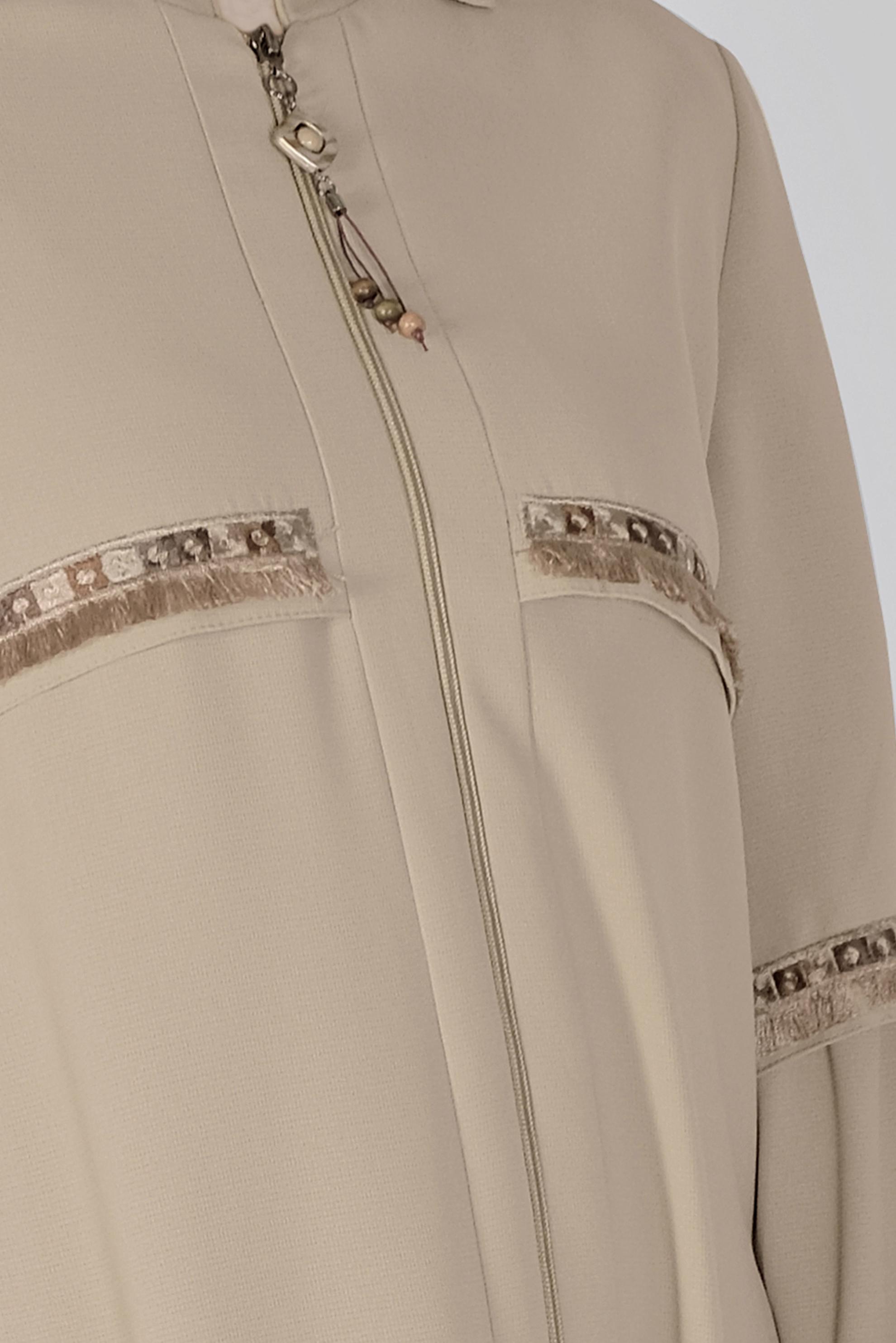 Tesettür giyim BEJ PÜSKÜL VE NAKIŞ DETAYLI PARDESÜ 10350 