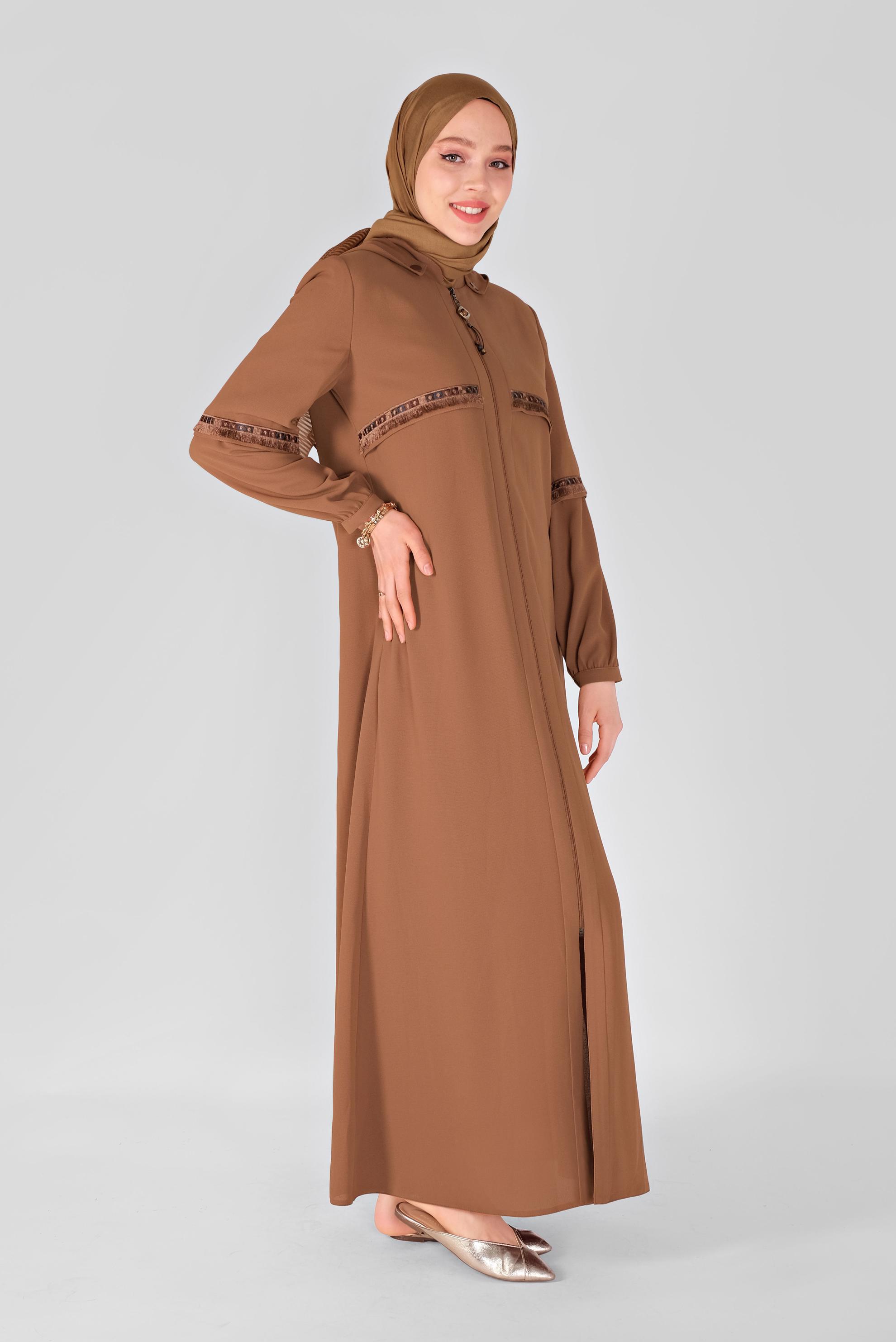 Tesettür giyim TABA PÜSKÜL VE NAKIŞ DETAYLI PARDESÜ 10350 