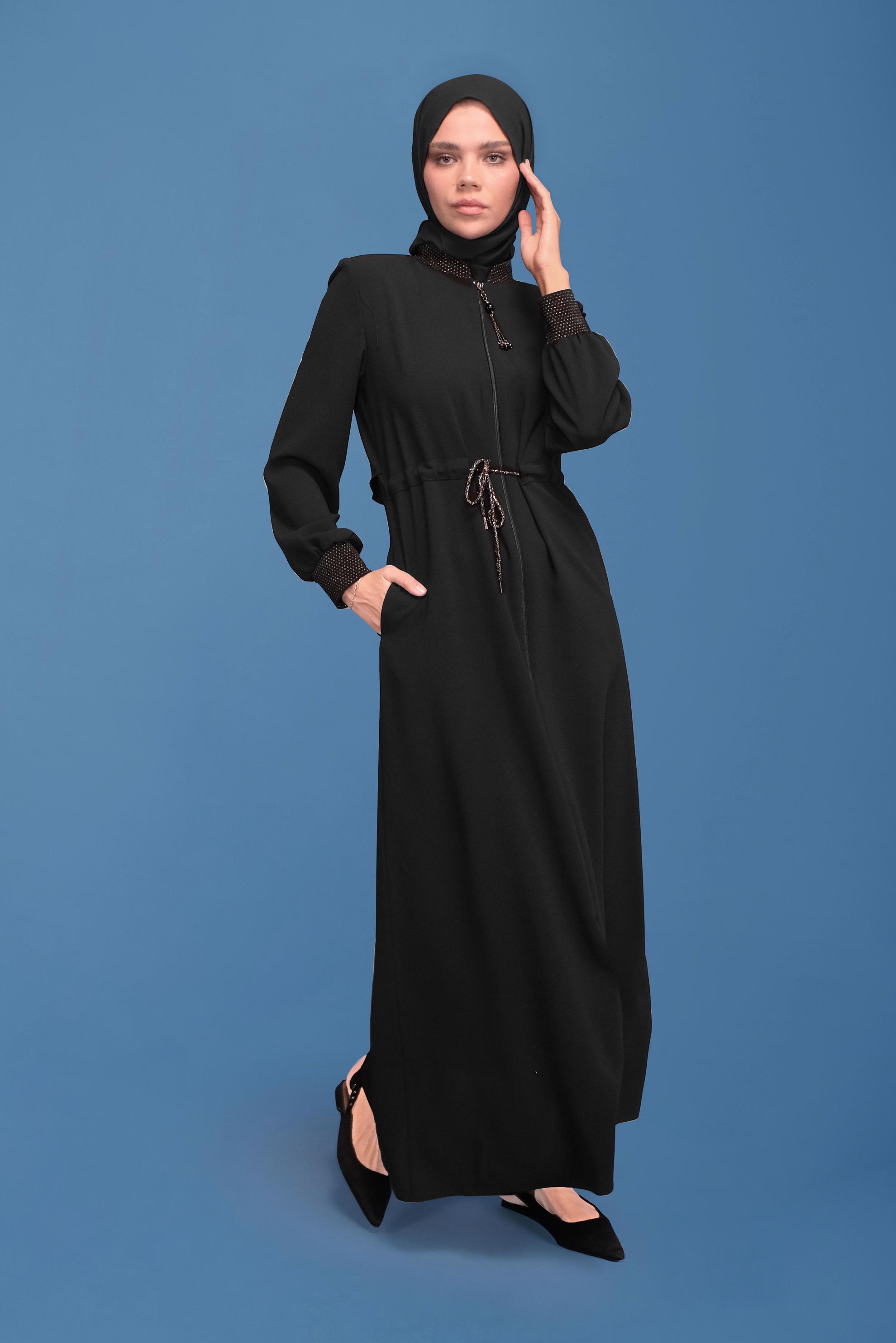 Tesettür giyim SİYAH BAĞCIKLI FERMUARLI PARDESÜ 10353 