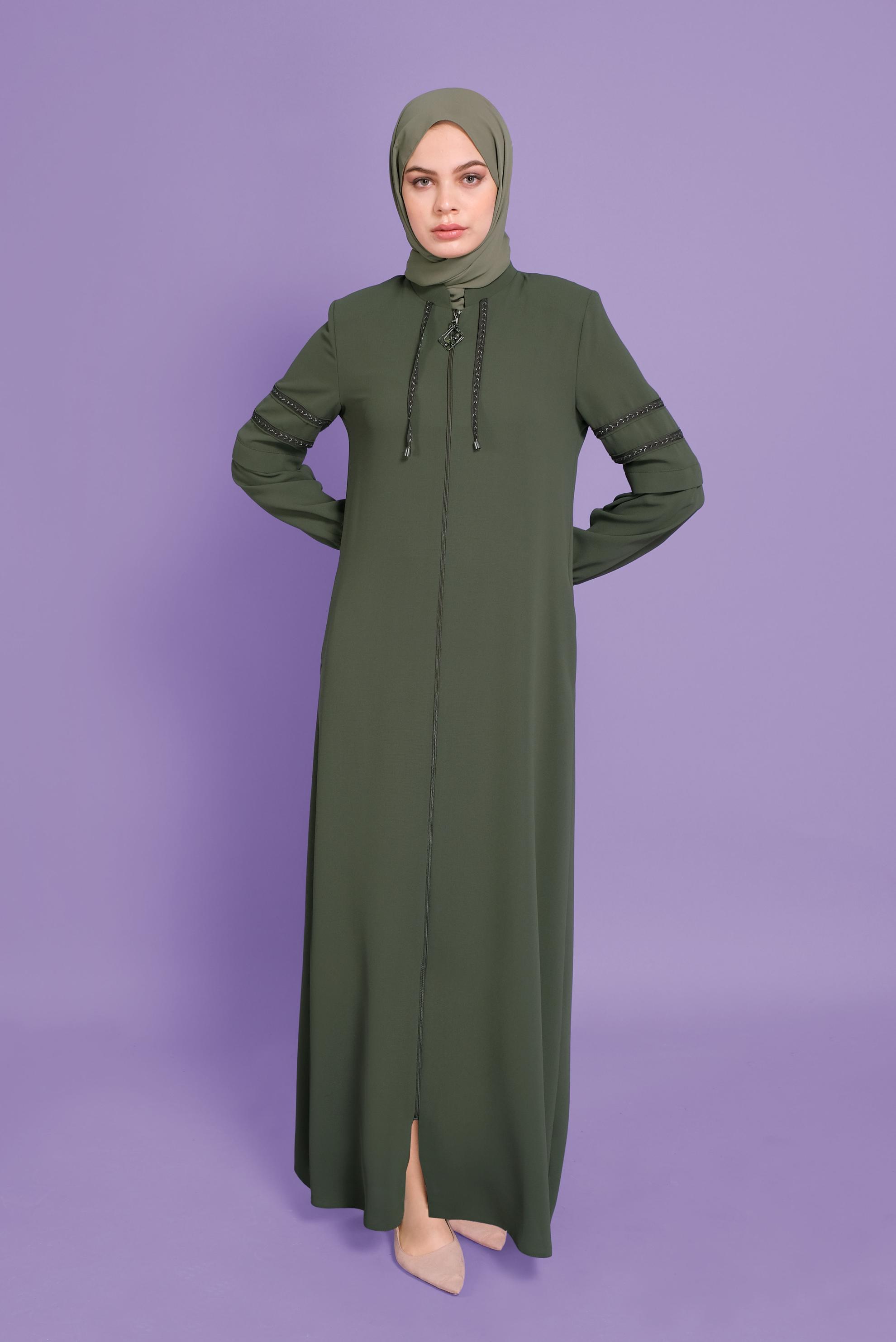 Tesettür giyim HAKİ ŞERİT DETAYLI FERMUARLI PARDESÜ 10356 