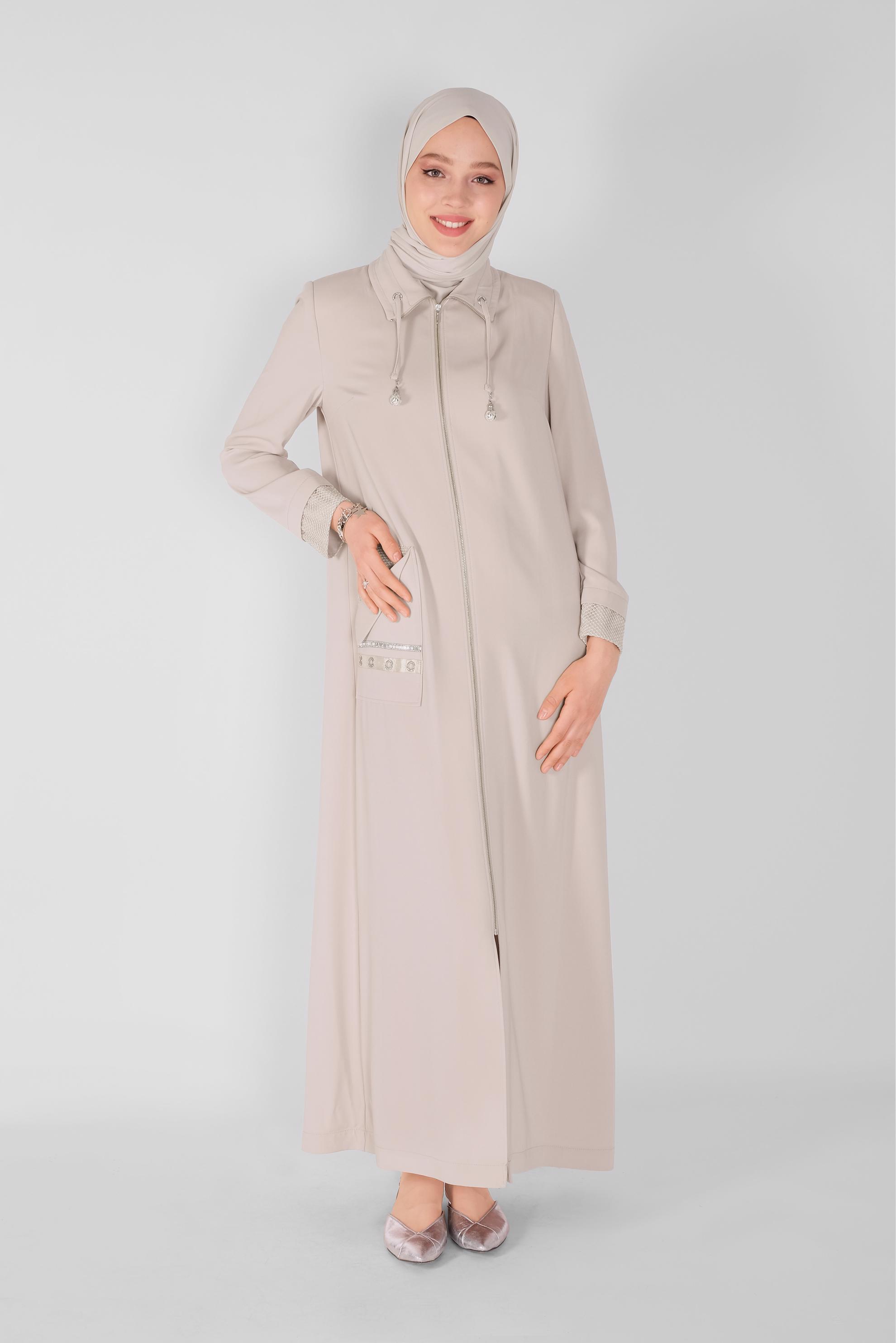 Tesettür giyim BEJ FERMUARLI PARDESÜ 10398