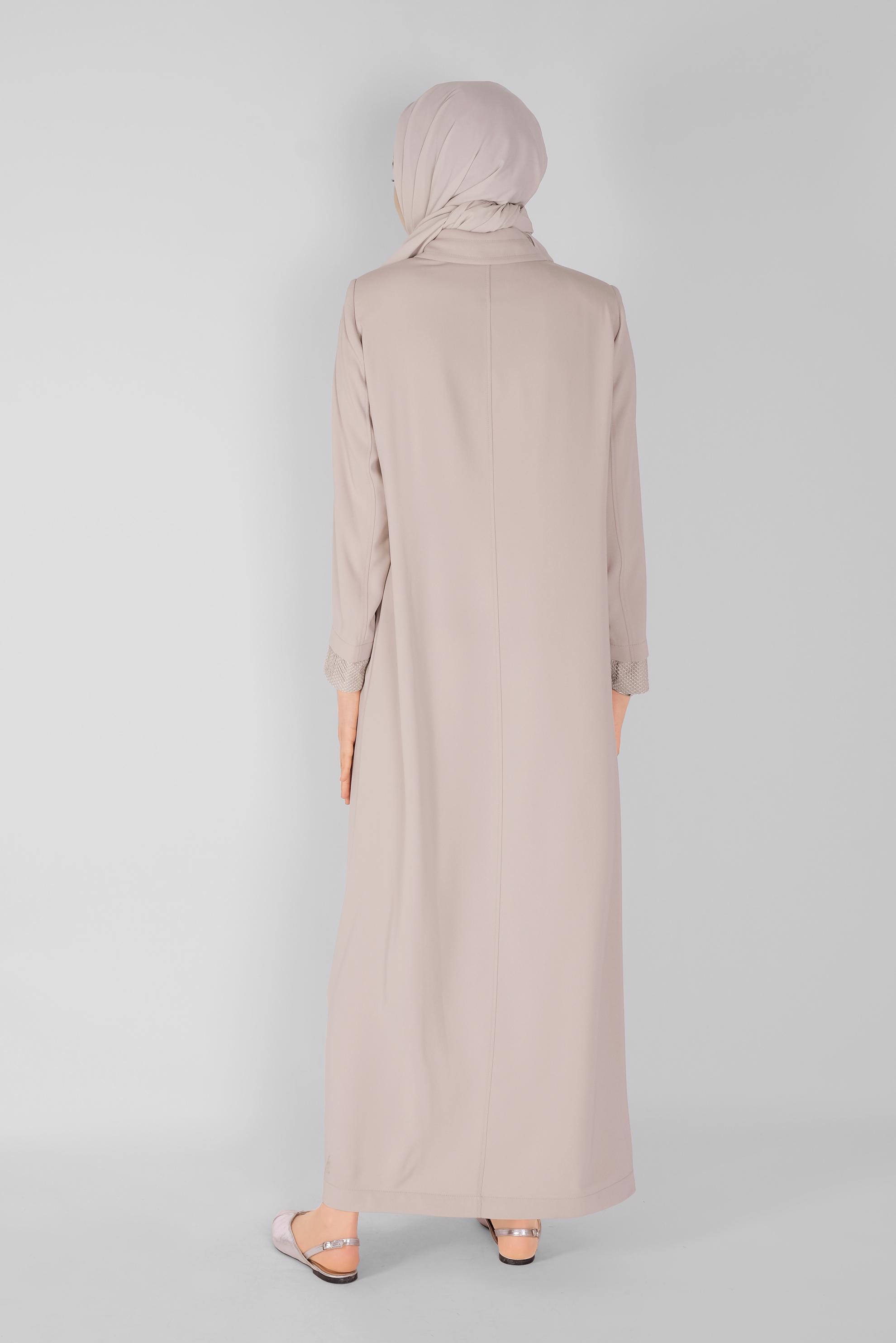 Tesettür giyim BEJ FERMUARLI PARDESÜ 10398