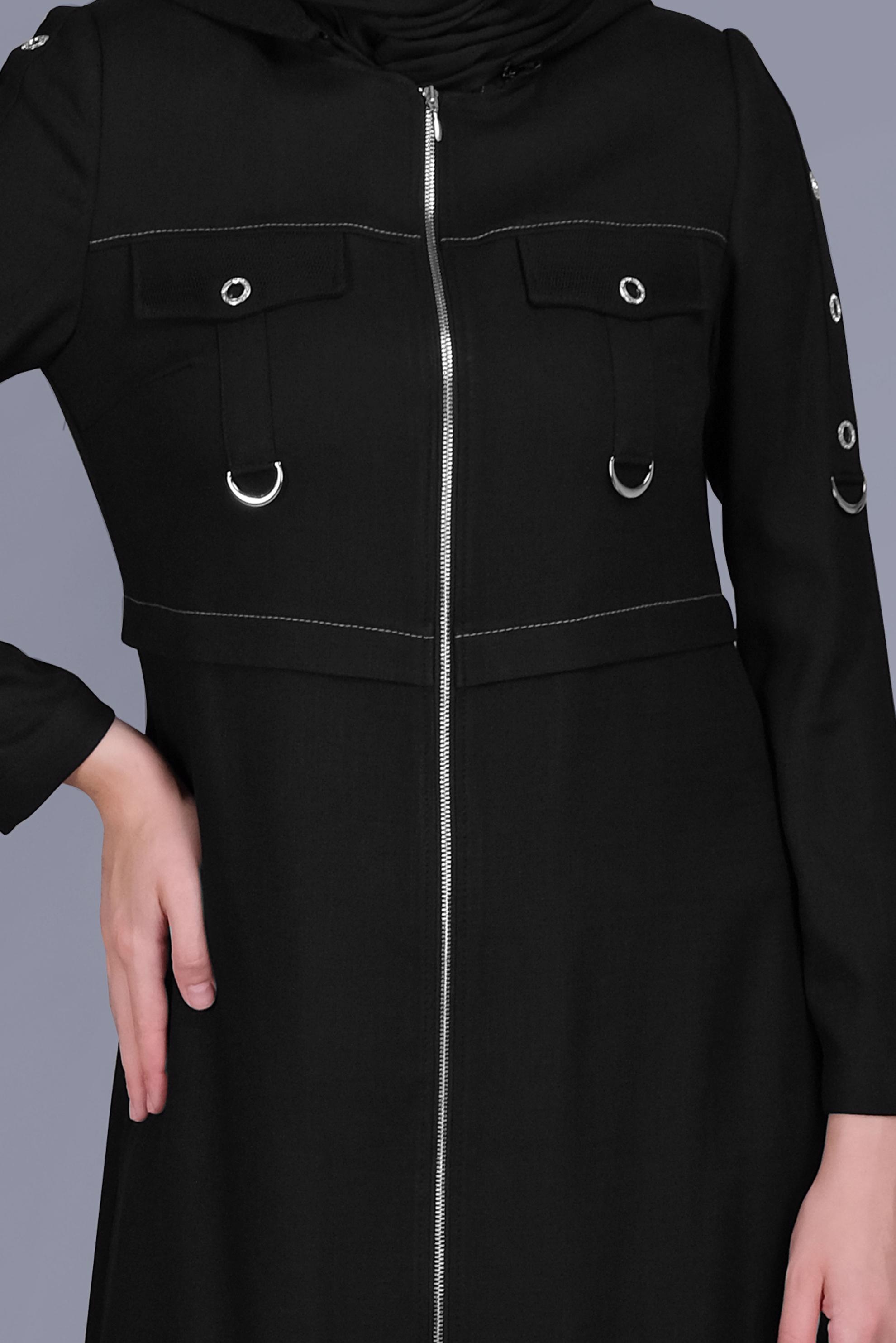 Tesettür giyim SİYAH KUŞ GÖZÜ DETAYLI FERMUARLI PARDESÜ 10407