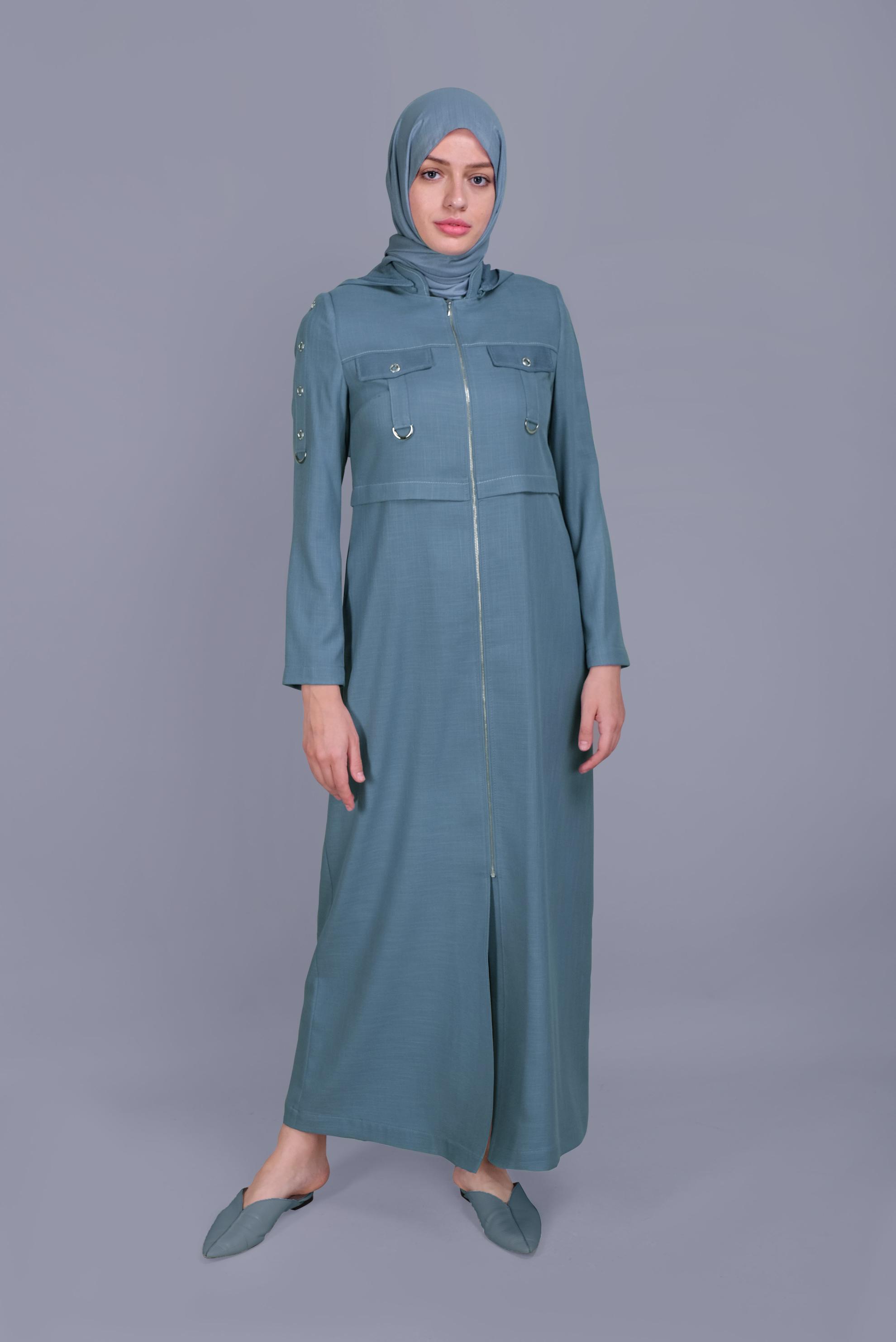 Tesettür giyim MAVİ KUŞ GÖZÜ DETAYLI FERMUARLI PARDESÜ 10407