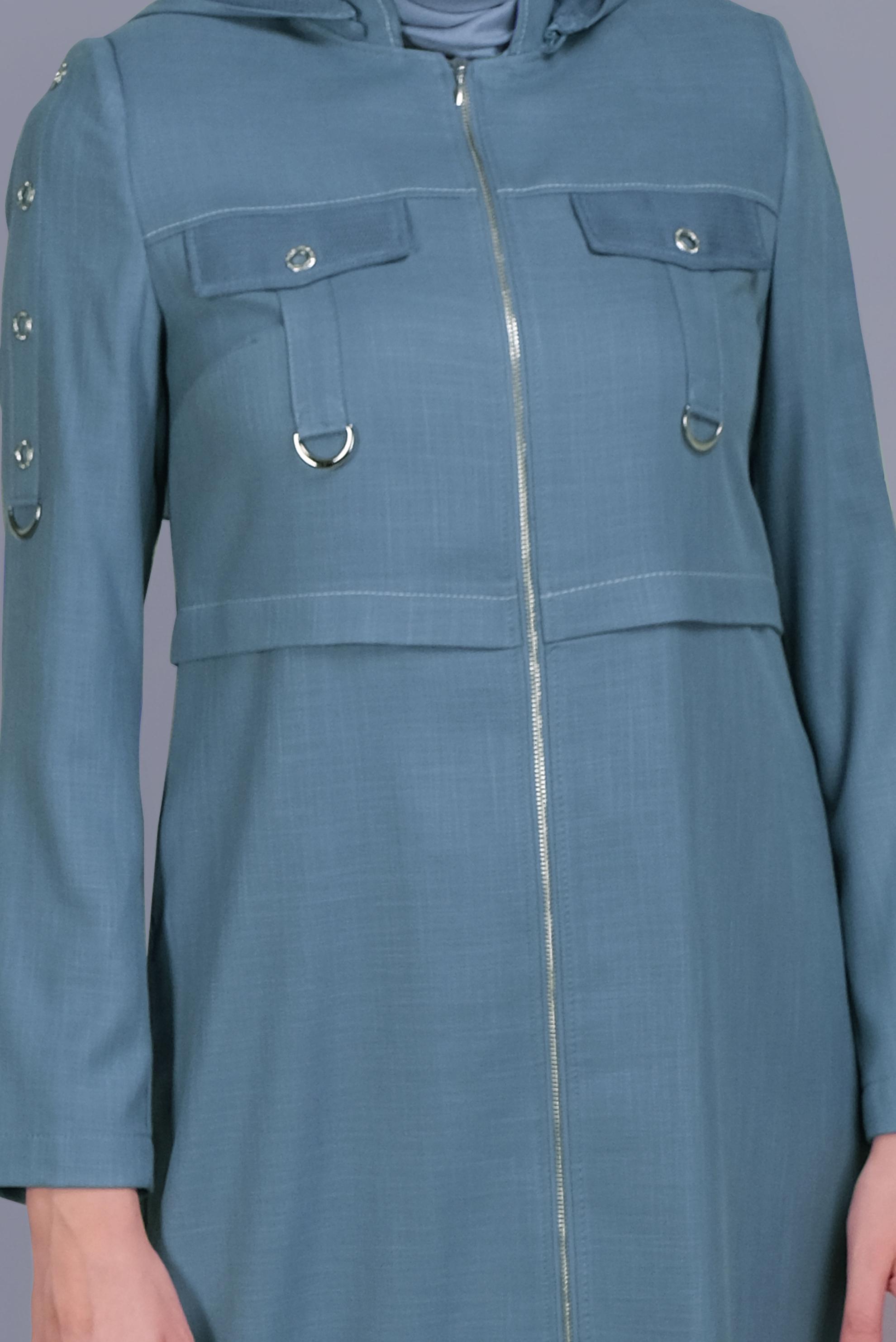 Tesettür giyim MAVİ KUŞ GÖZÜ DETAYLI FERMUARLI PARDESÜ 10407