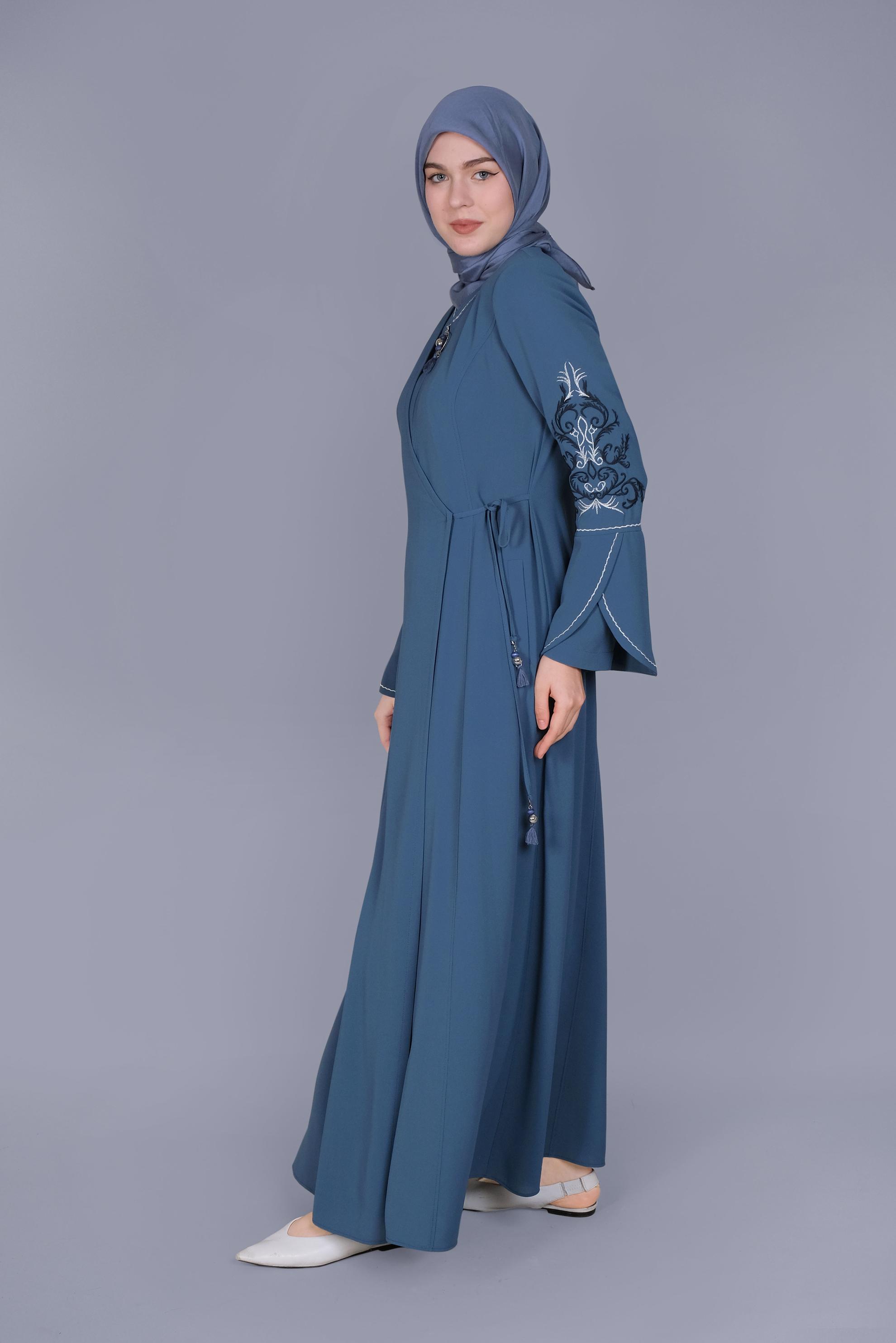 Tesettür giyim LACİVERT İSPANYOL KOL NAKIŞLI PARDESÜ 10411 
