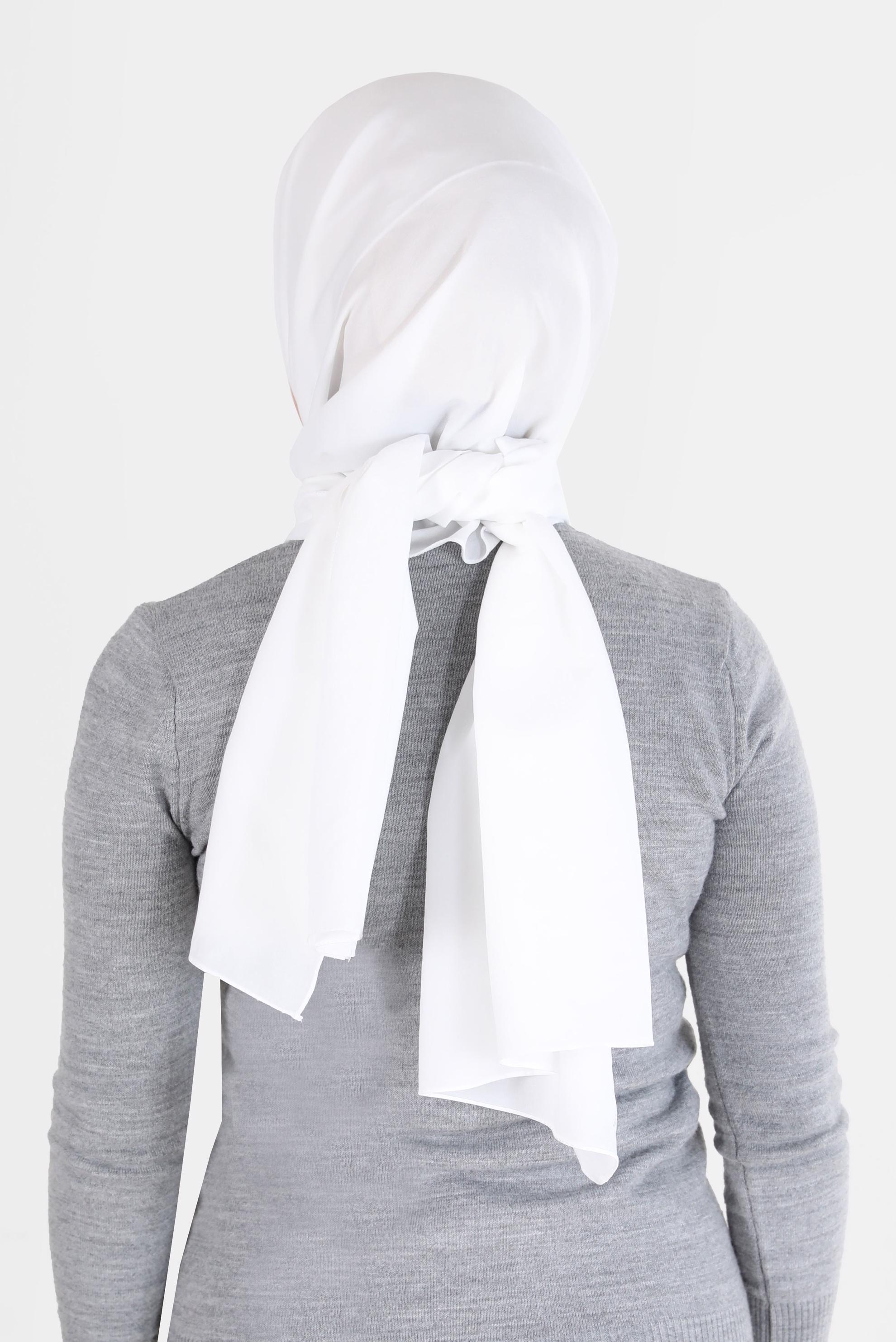 Tesettür giyim EKRU ALVİNA İNCE MEDİNE ŞAL 8063 