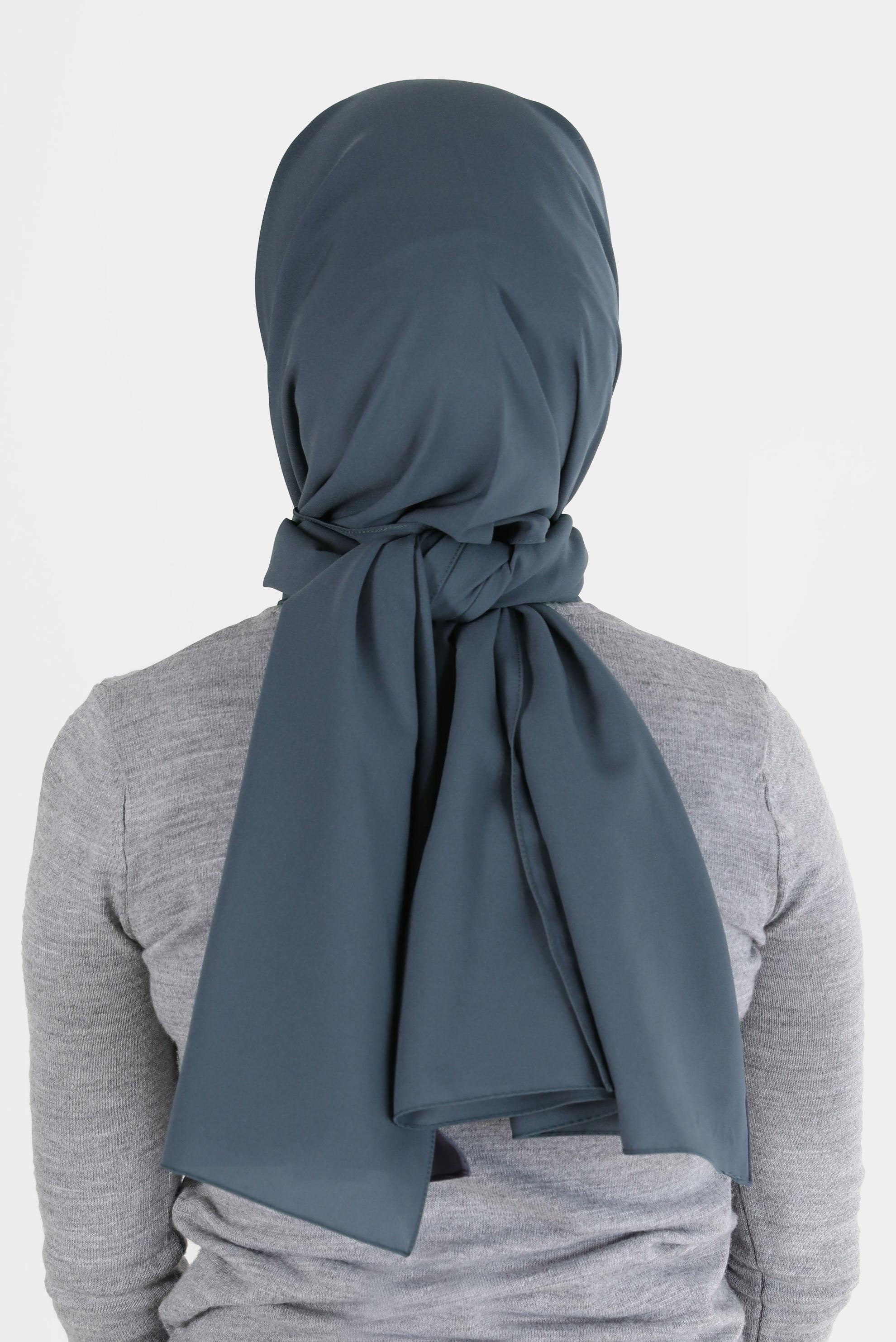 Tesettür giyim GRİ ALVİNA İNCE MEDİNE ŞAL 8063 