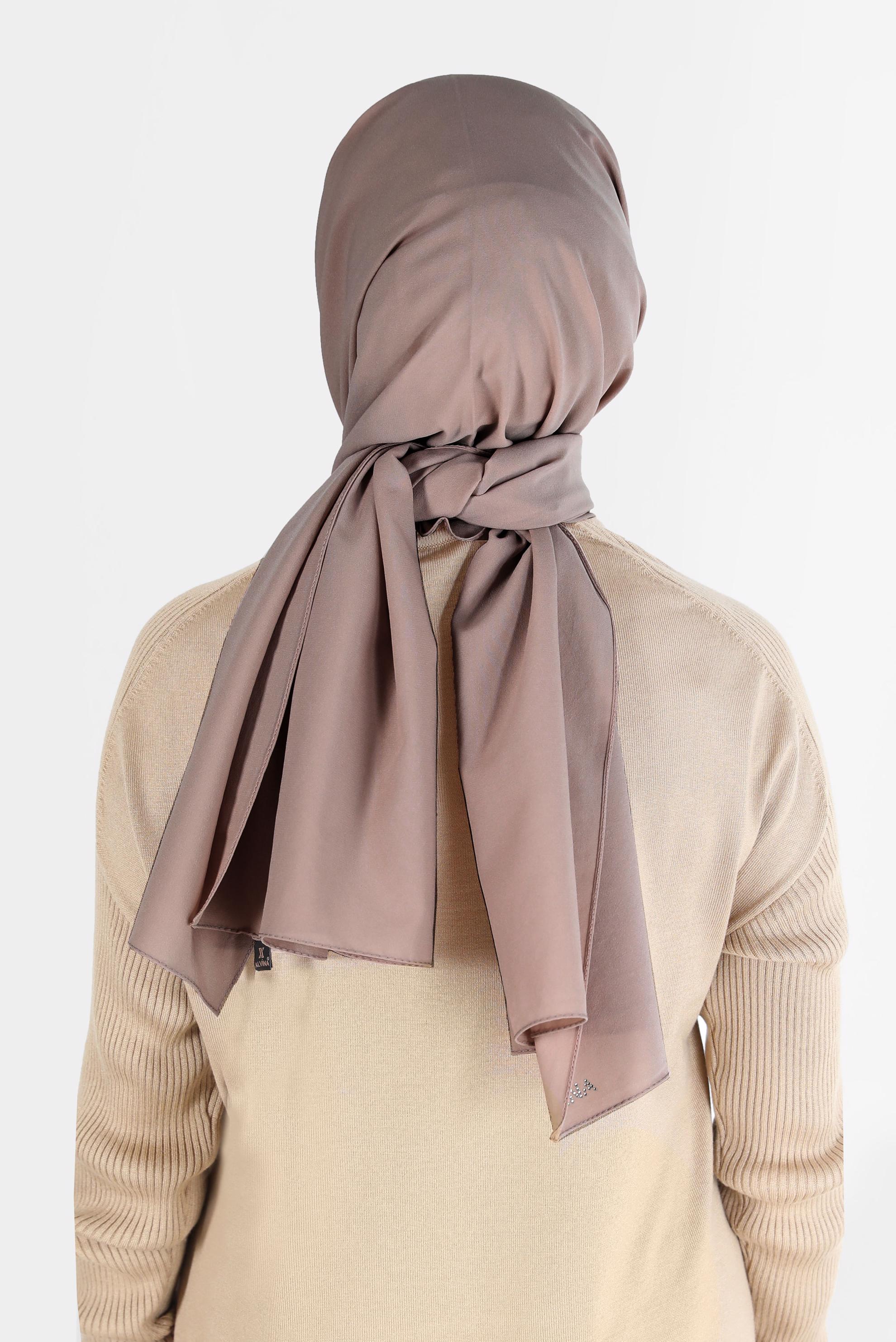 Tesettür giyim VİZON ALVİNA İNCE MEDİNE ŞAL 8063 