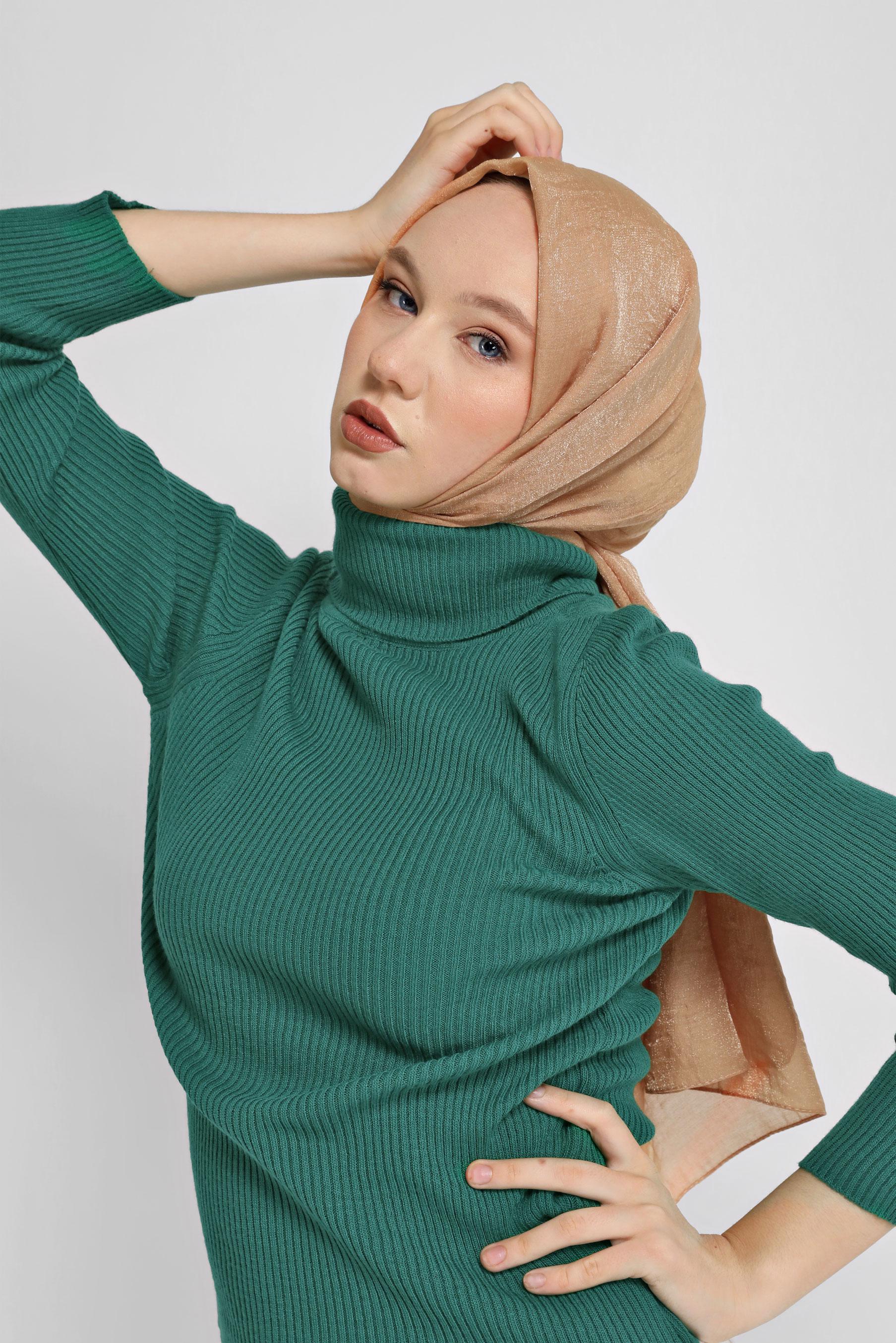 Tesettür giyim PEMBE ALVİNA ŞAL 8064 