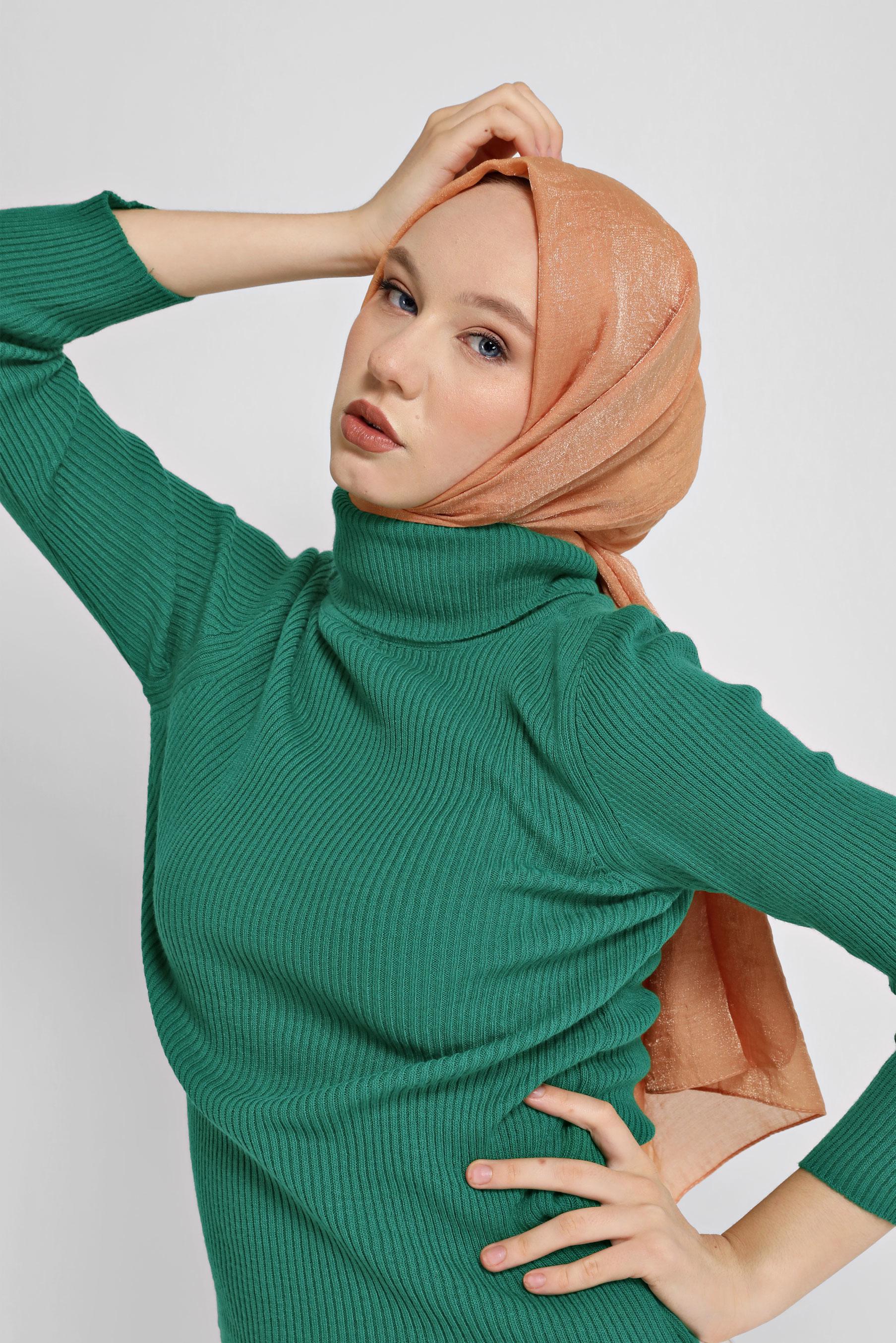 Tesettür giyim PEMBE ALVİNA ŞAL 8064 