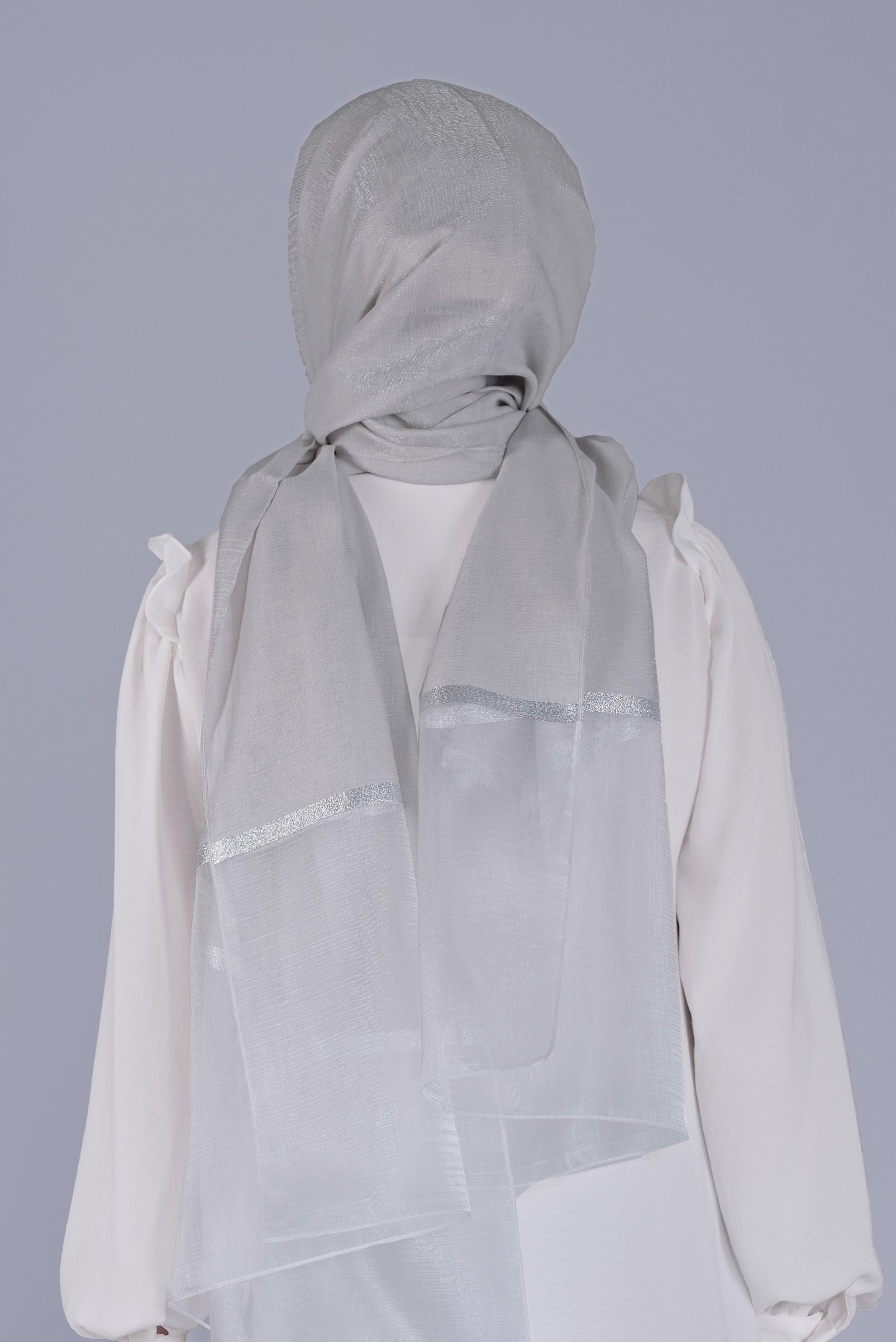 Tesettür giyim GÜMÜŞ ALVİNA SİMLİ ORGANZE ŞAL 8066 