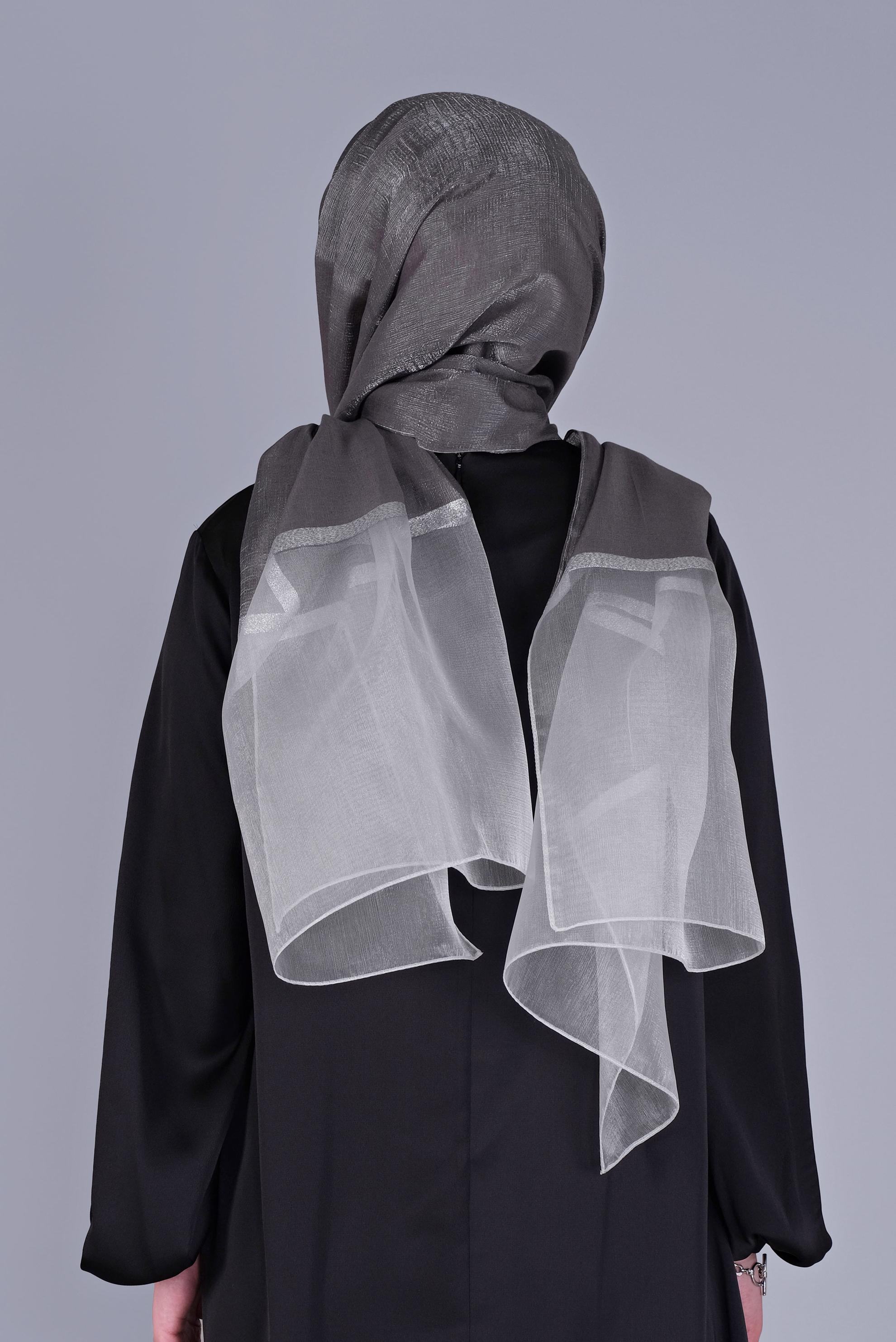 Tesettür giyim GRİ ALVİNA SİMLİ ORGANZE ŞAL 8066 