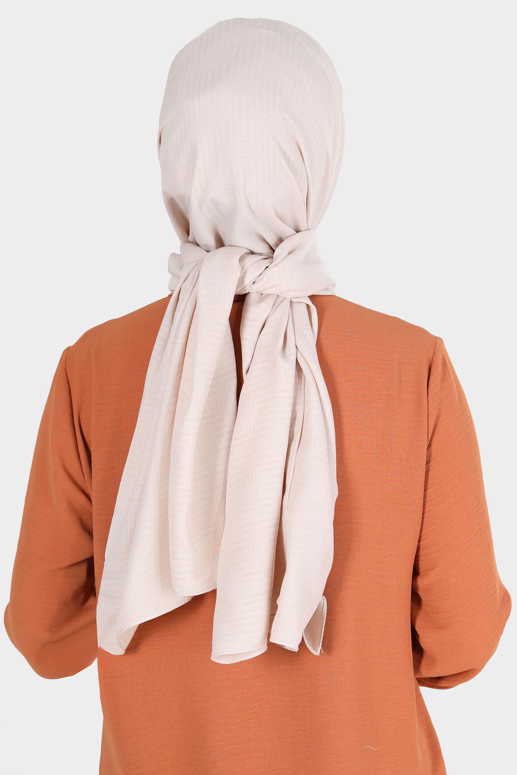 Tesettür giyim BEJ ALVİNA LABİRENT DESEN ŞAL 8067 