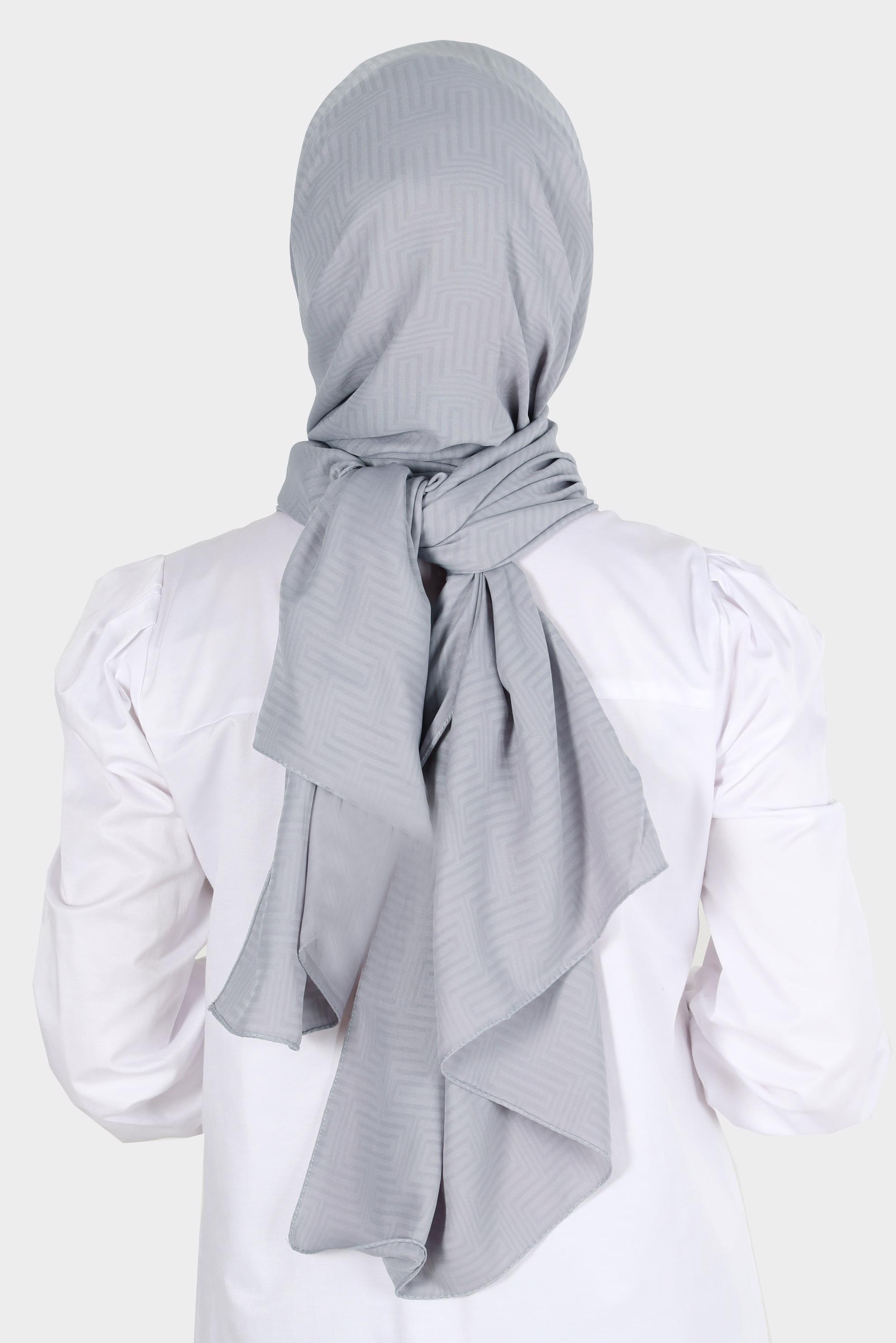 Tesettür giyim GÜMÜŞ ALVİNA LABİRENT DESEN ŞAL 8067 