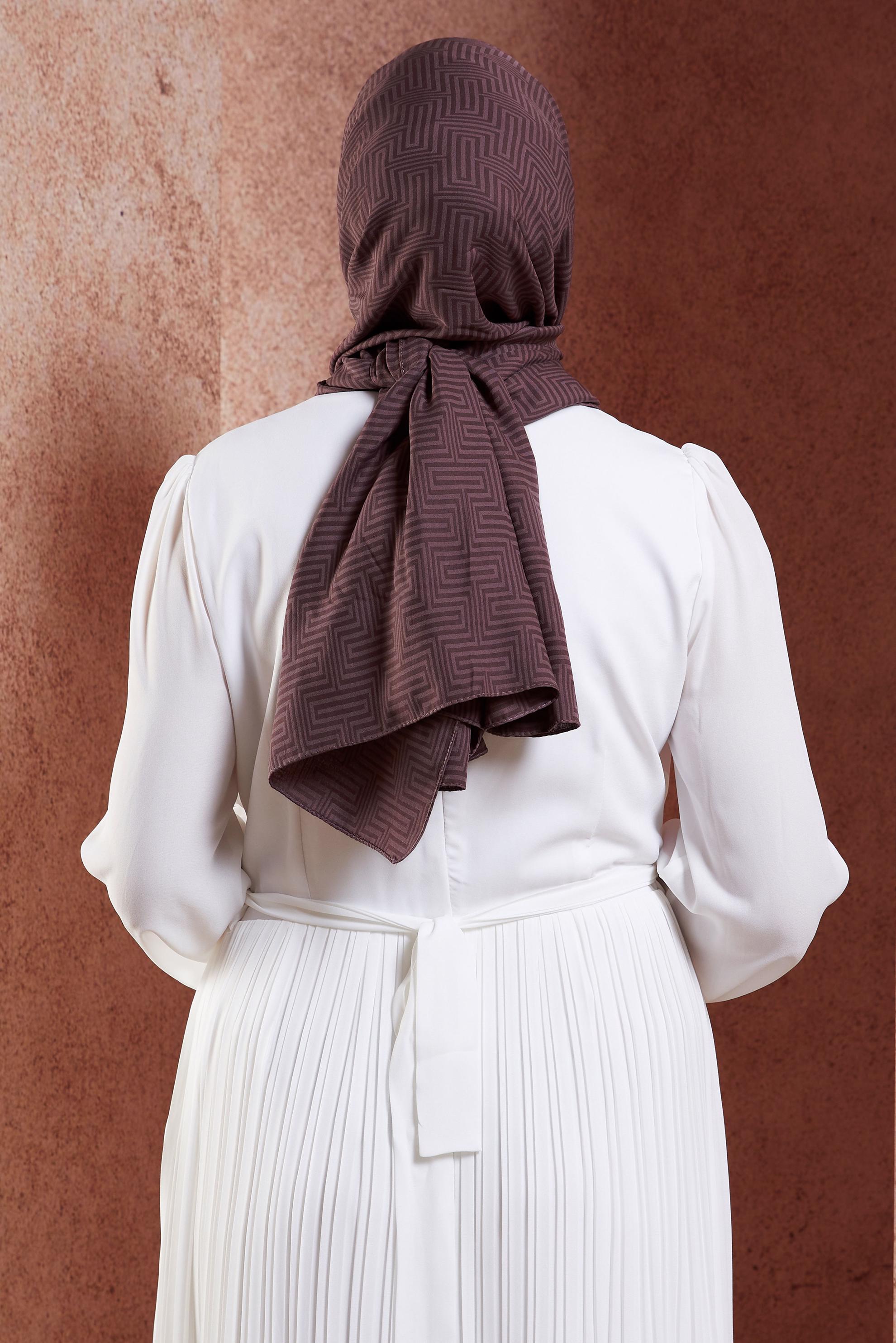 Tesettür giyim MÜRDÜM ALVİNA LABİRENT DESEN ŞAL 8067 