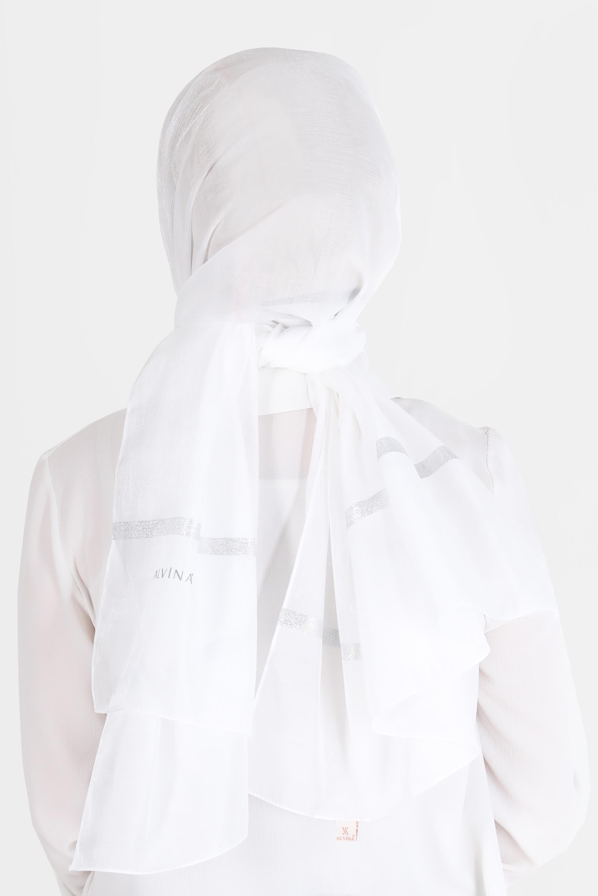 Tesettür giyim EKRU ALVİNA SİMLİ ŞAL 8068 