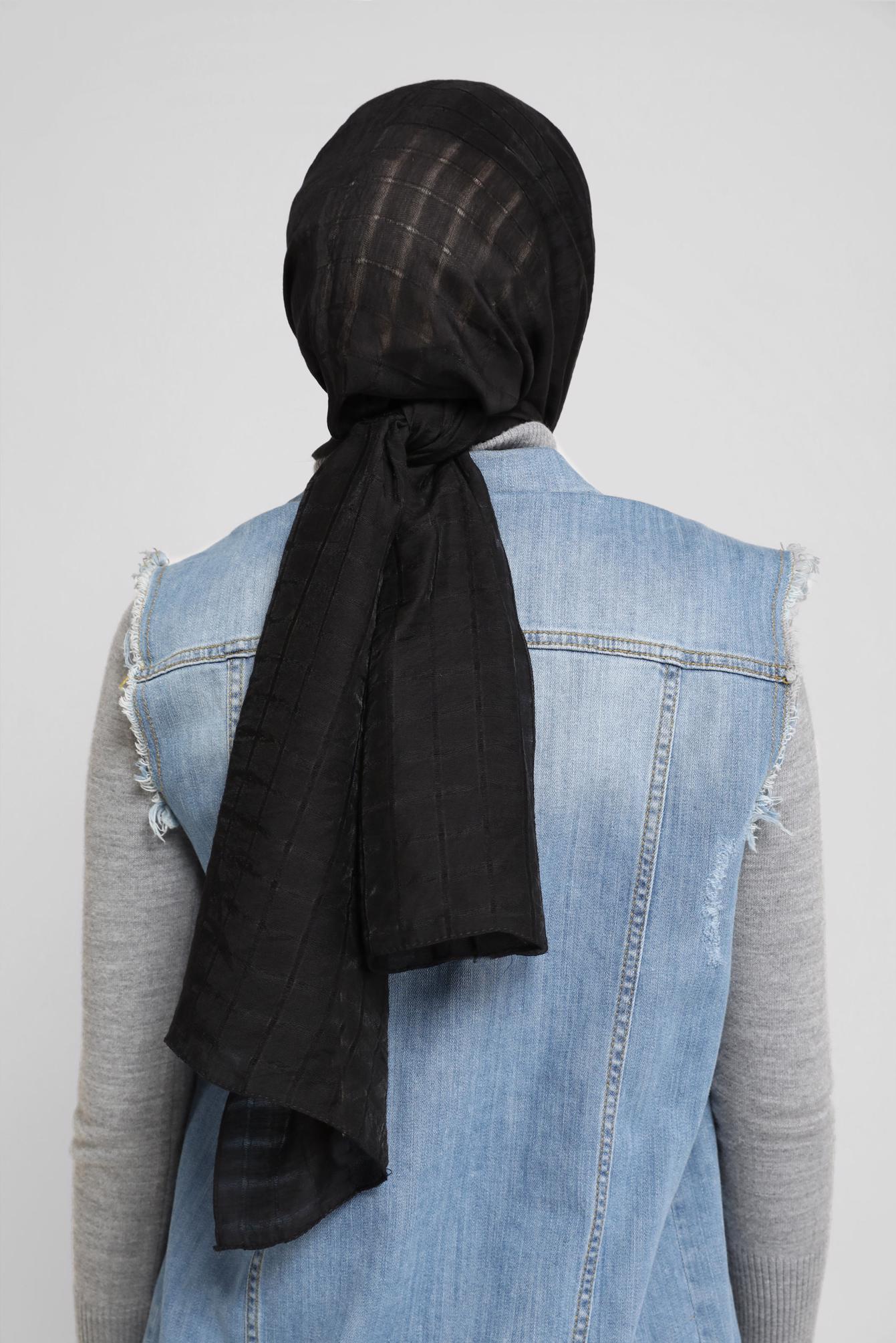 Tesettür giyim SİYAH ALVİNA KARE KUTU ŞAL 8069 