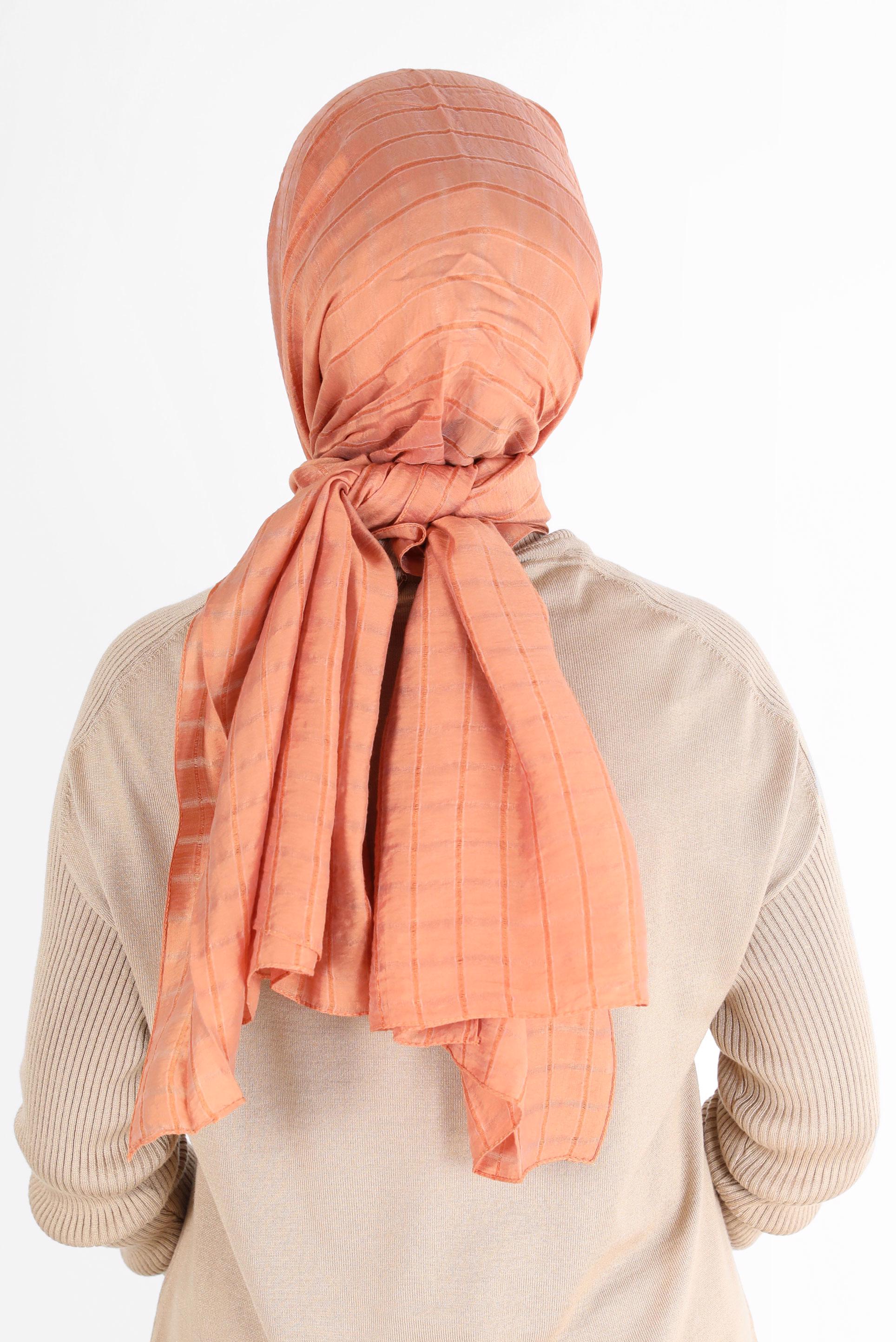 Tesettür giyim TURUNCU ALVİNA KARE KUTU ŞAL 8069 