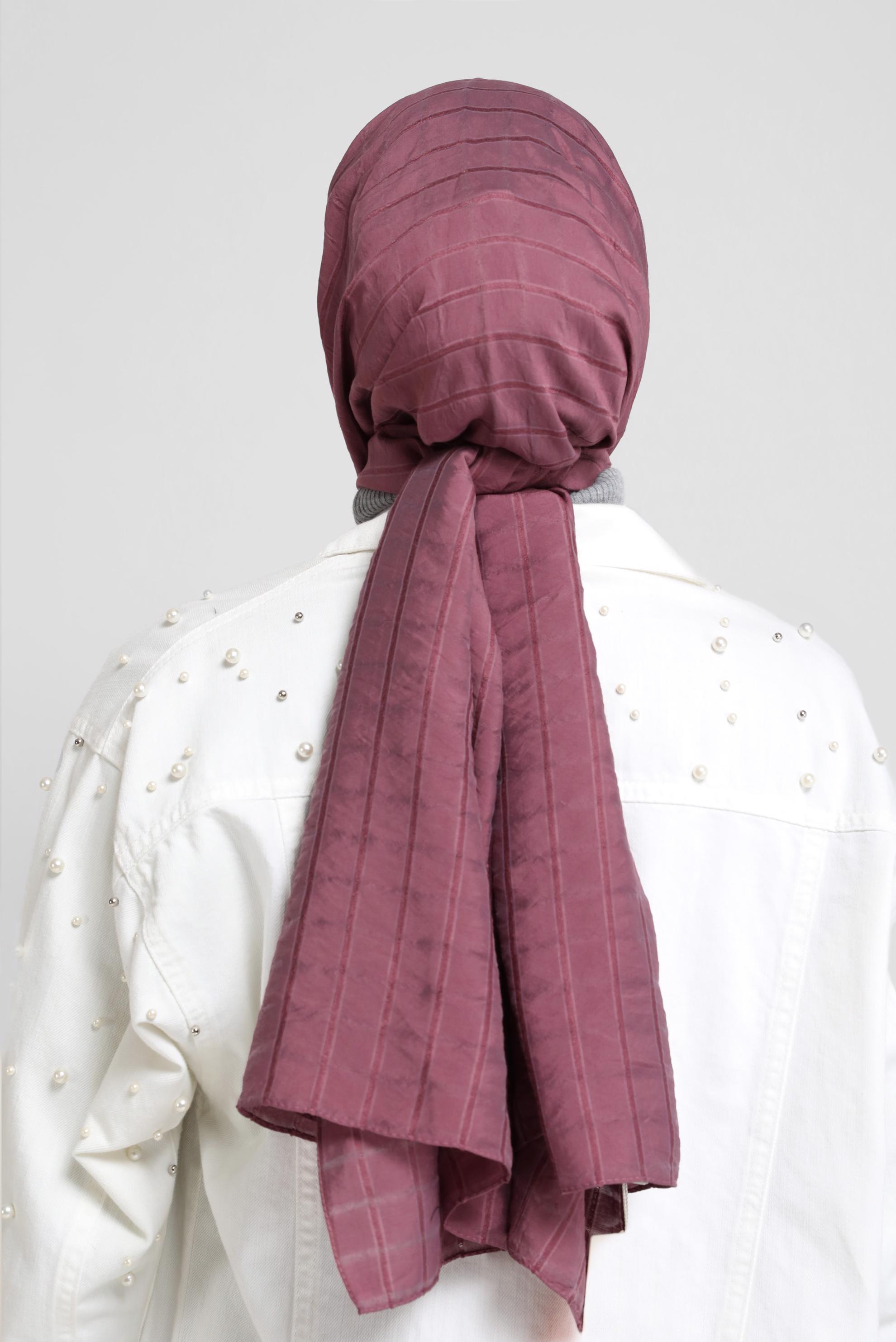 Tesettür giyim MÜRDÜM ALVİNA KARE KUTU ŞAL 8069 