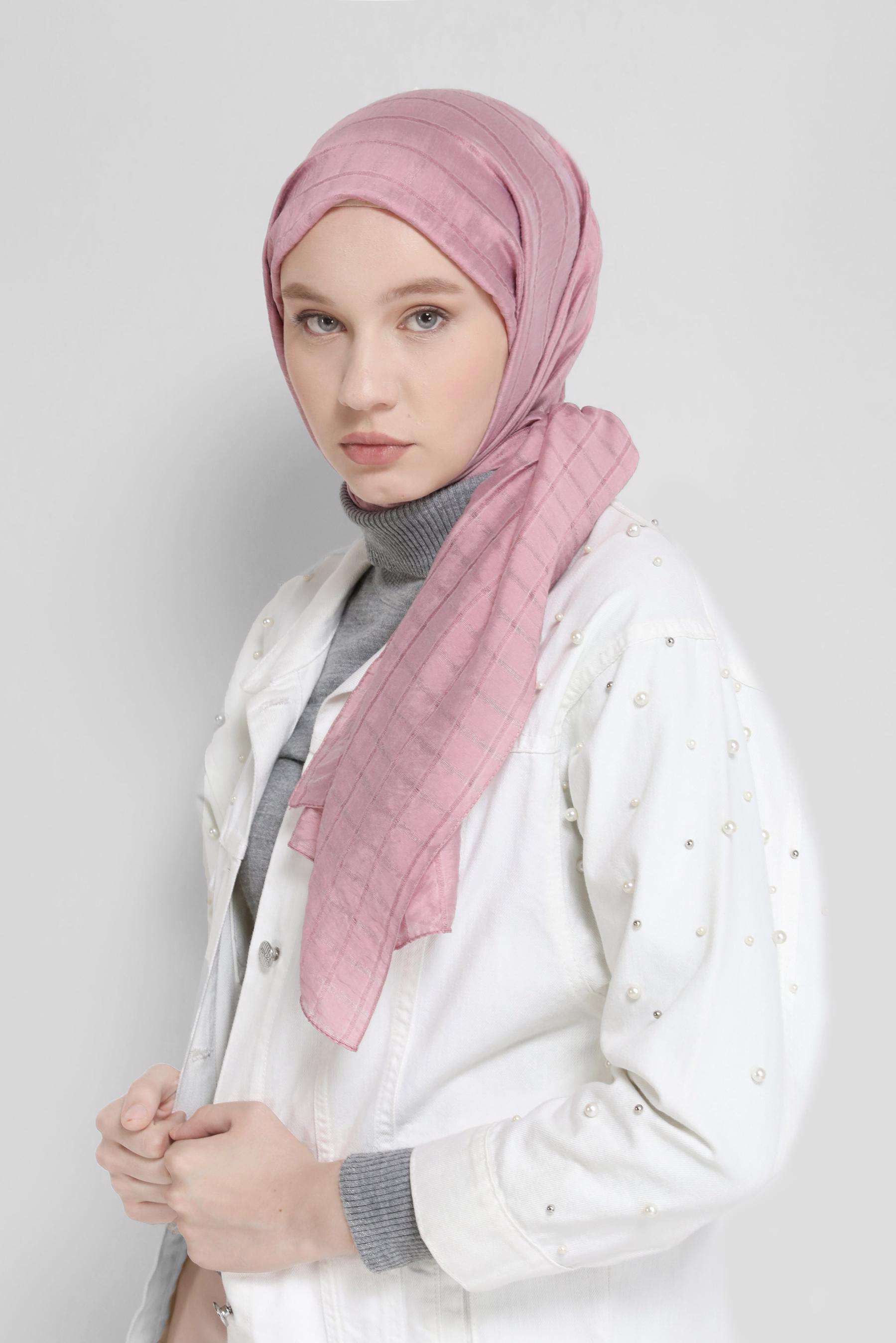 Tesettür giyim PUDRA ALVİNA KARE KUTU ŞAL 8069 