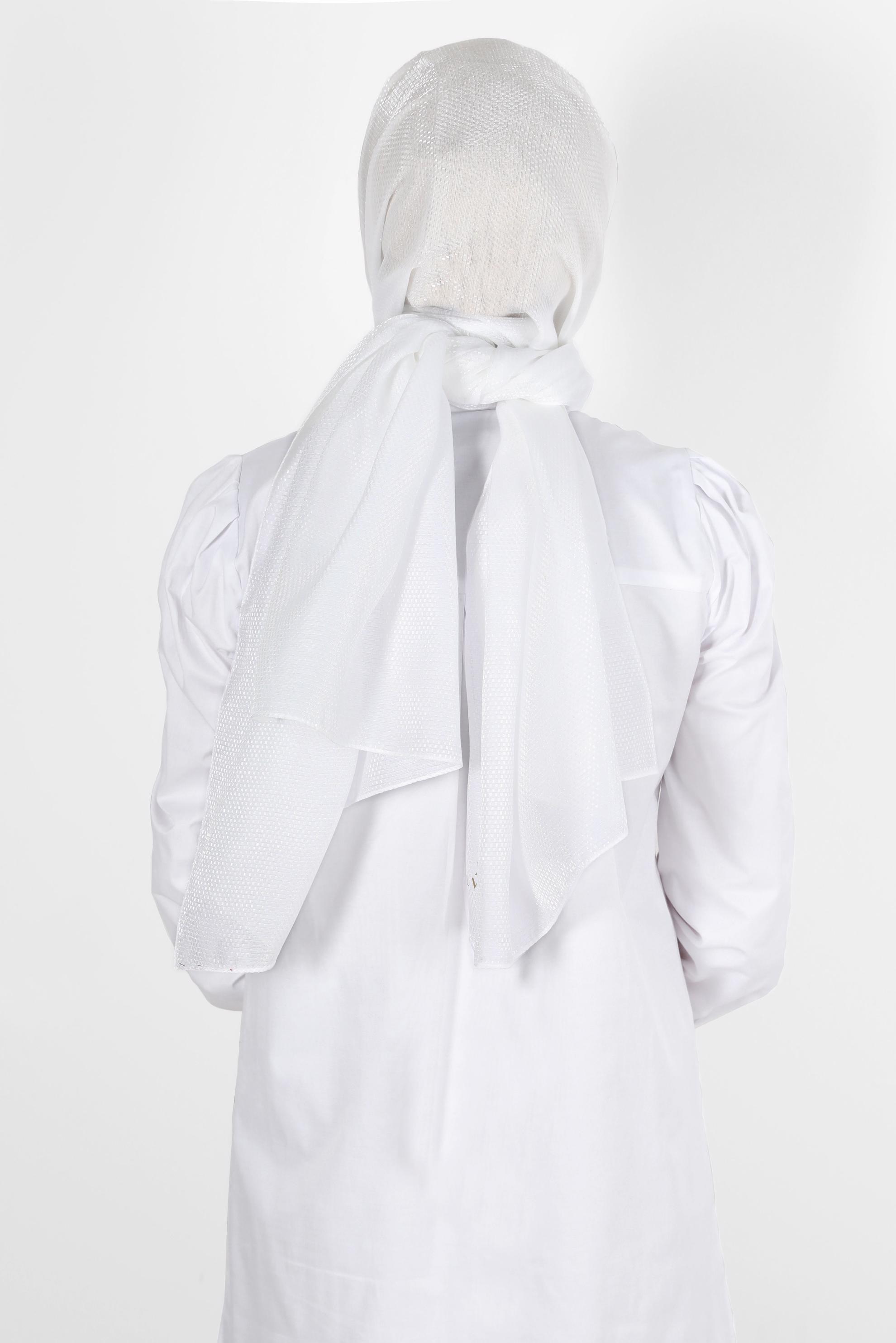 Tesettür giyim BEYAZ ALVİNA BELLA ŞAL 8075 