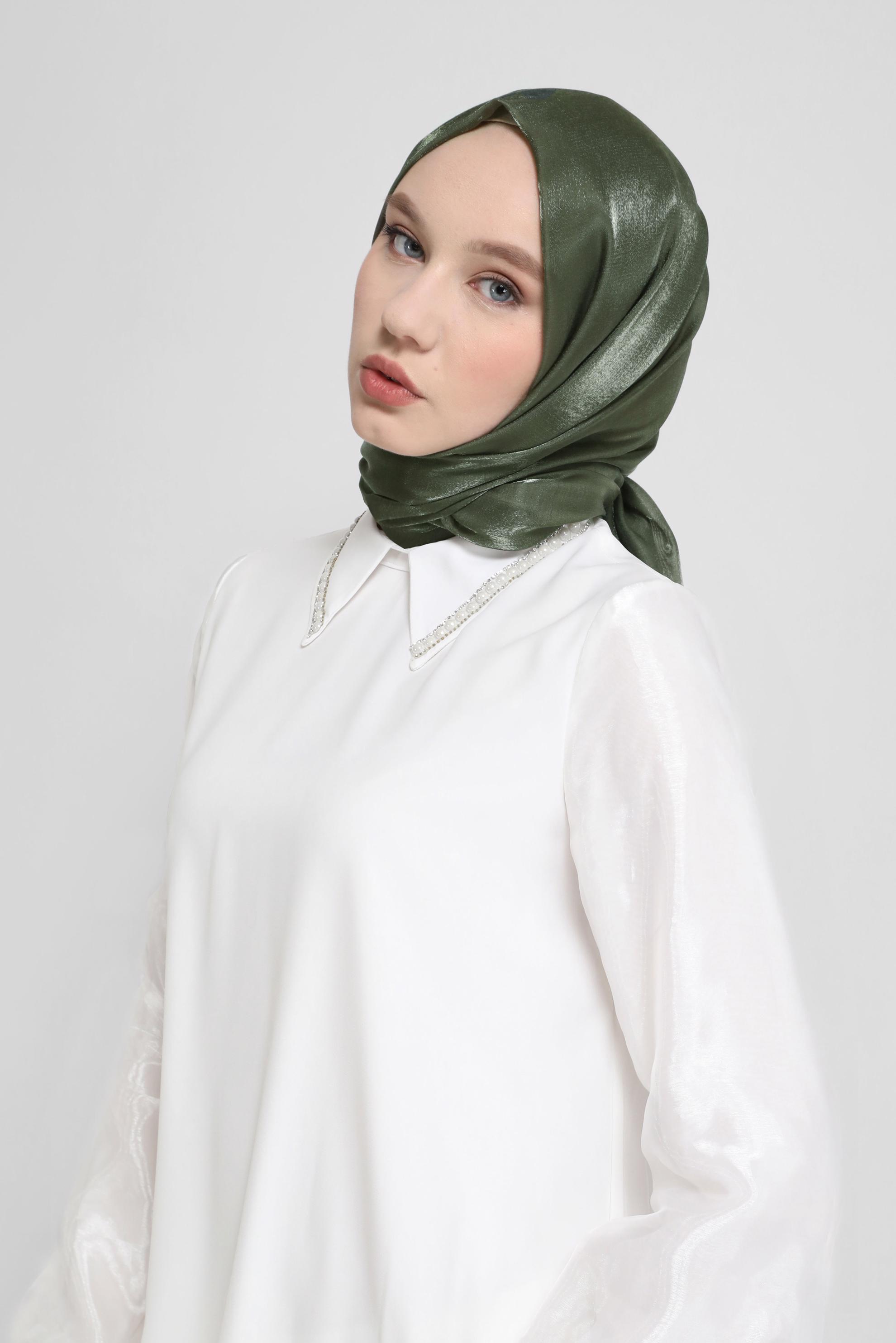 Tesettür giyim HAKİ ALVİNA ŞAL 8076 