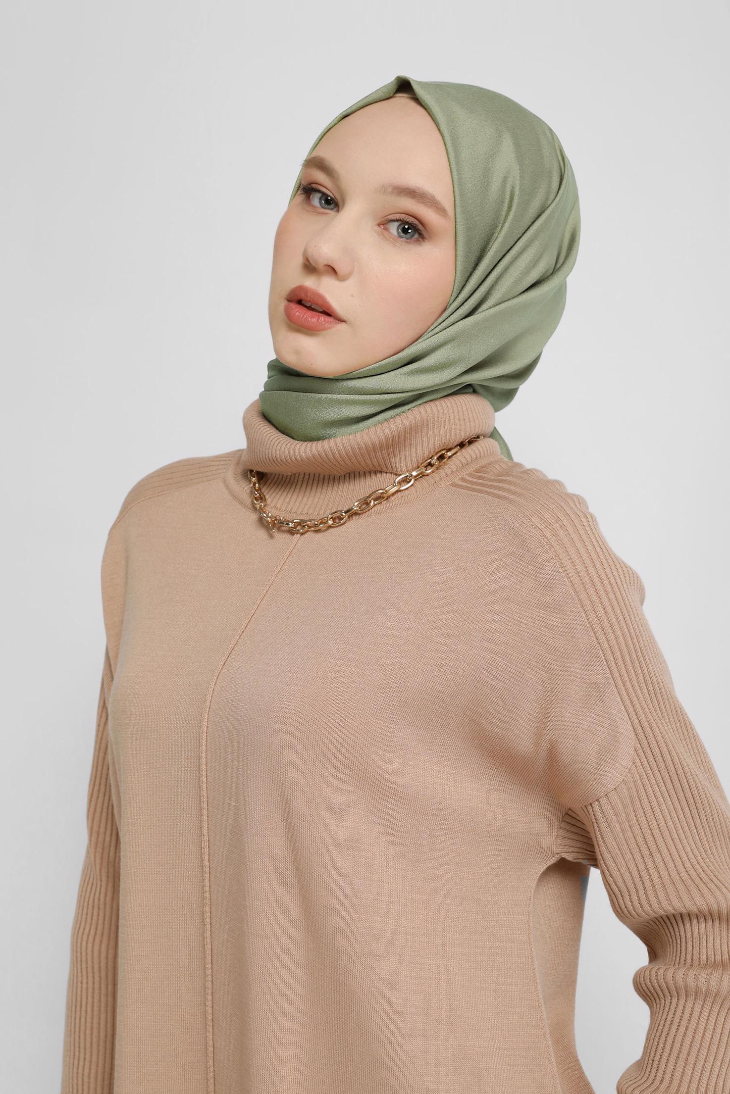 Tesettür giyim YEŞİL ALVİNA MODAL ŞAL 8077 