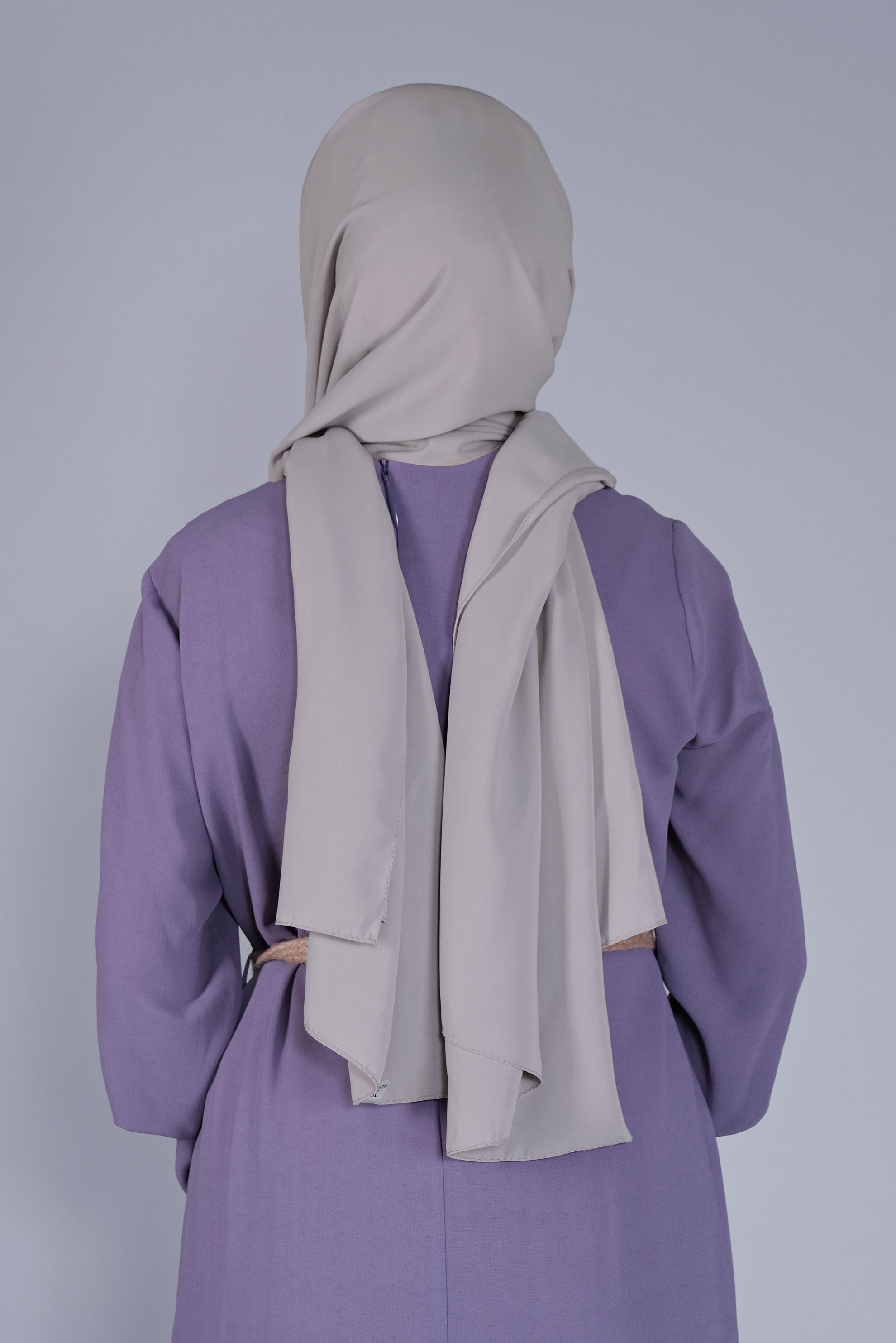 Tesettür giyim GÜMÜŞ 8078 ALVİNA MEDİNE İPEĞİ ŞAL (NRL)