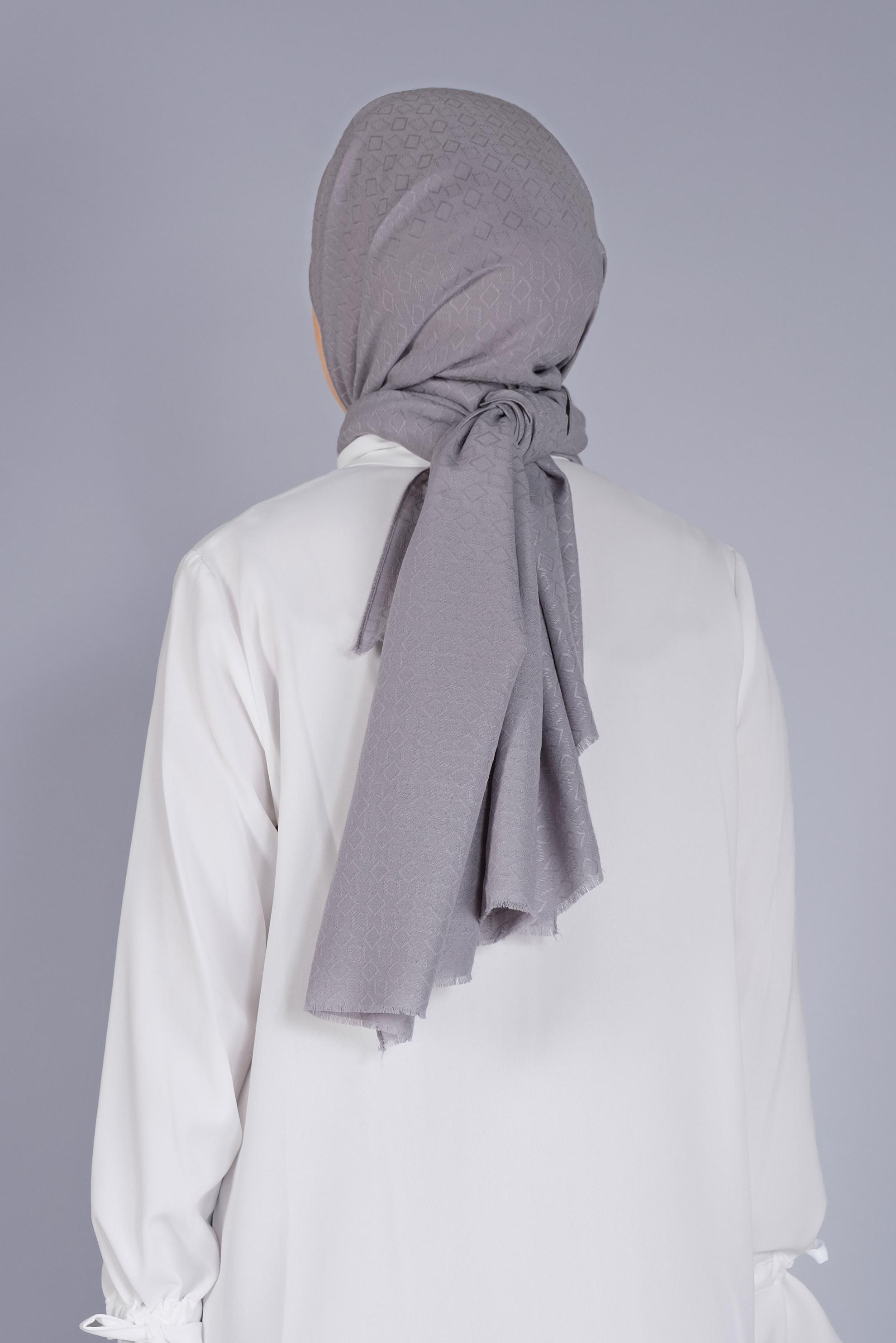 Tesettür giyim GRİ ALVİNA MANOLYA ŞAL 8080 