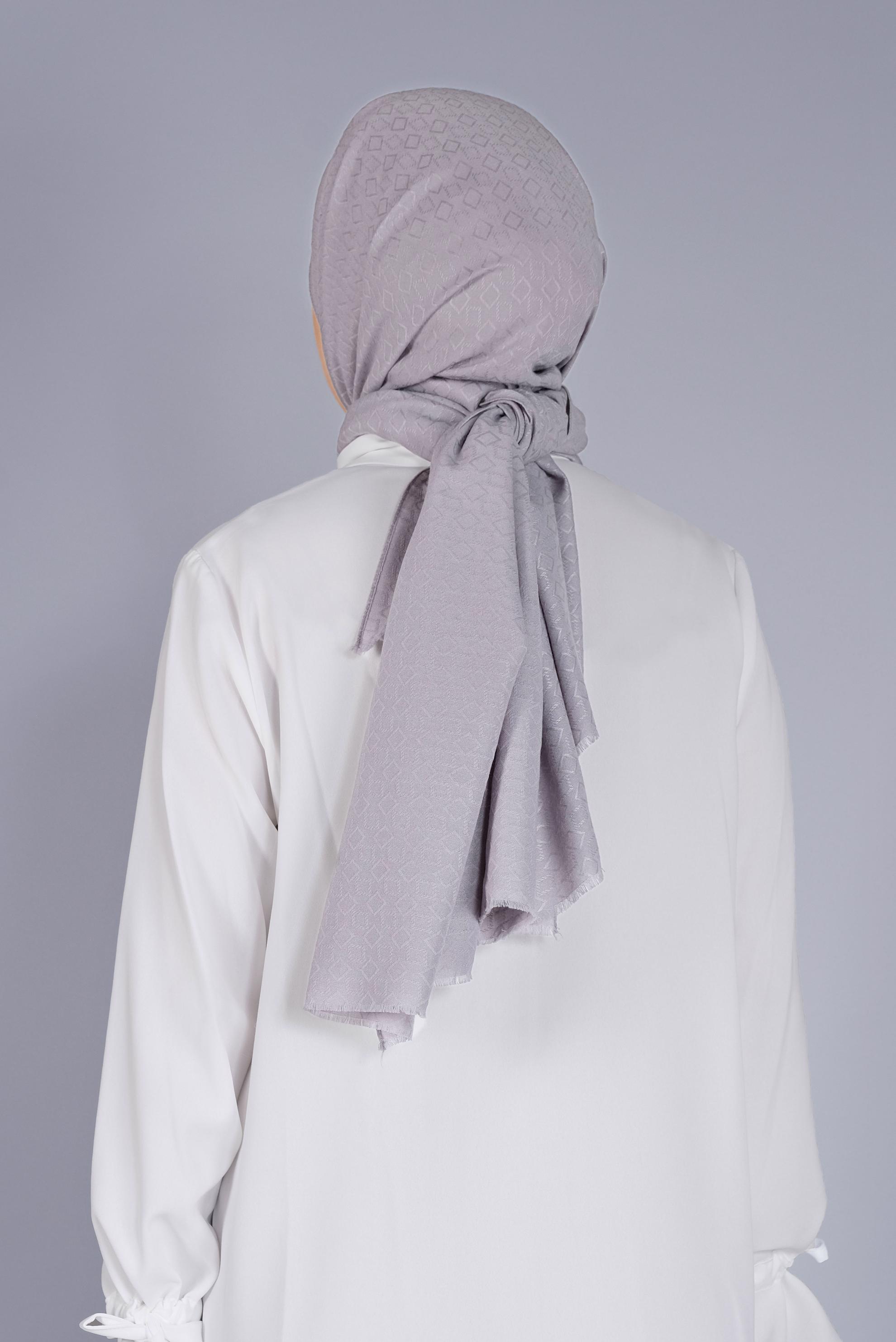 Tesettür giyim GRİ ALVİNA MANOLYA ŞAL 8080 