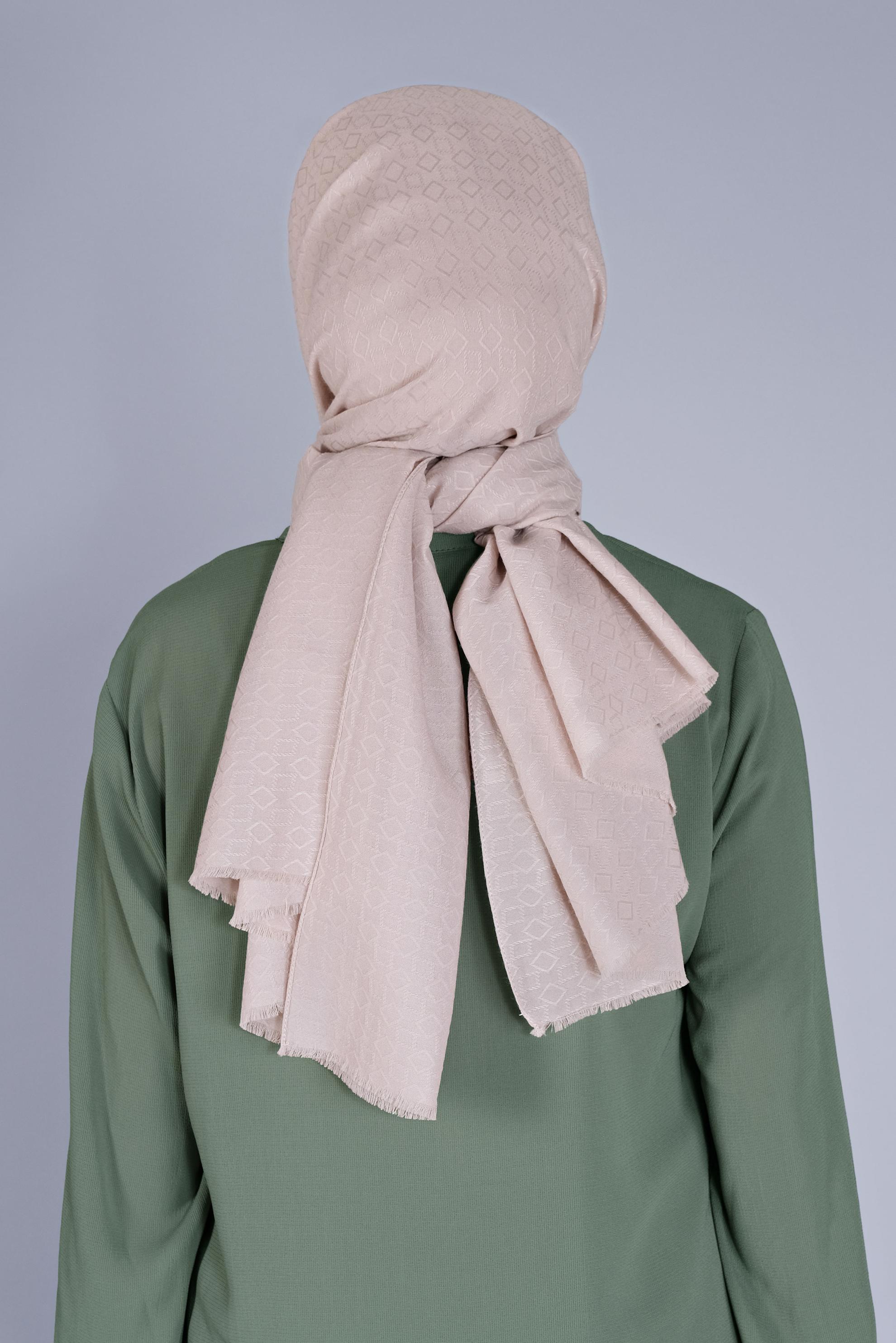 Tesettür giyim VİZON ALVİNA MANOLYA ŞAL 8080 