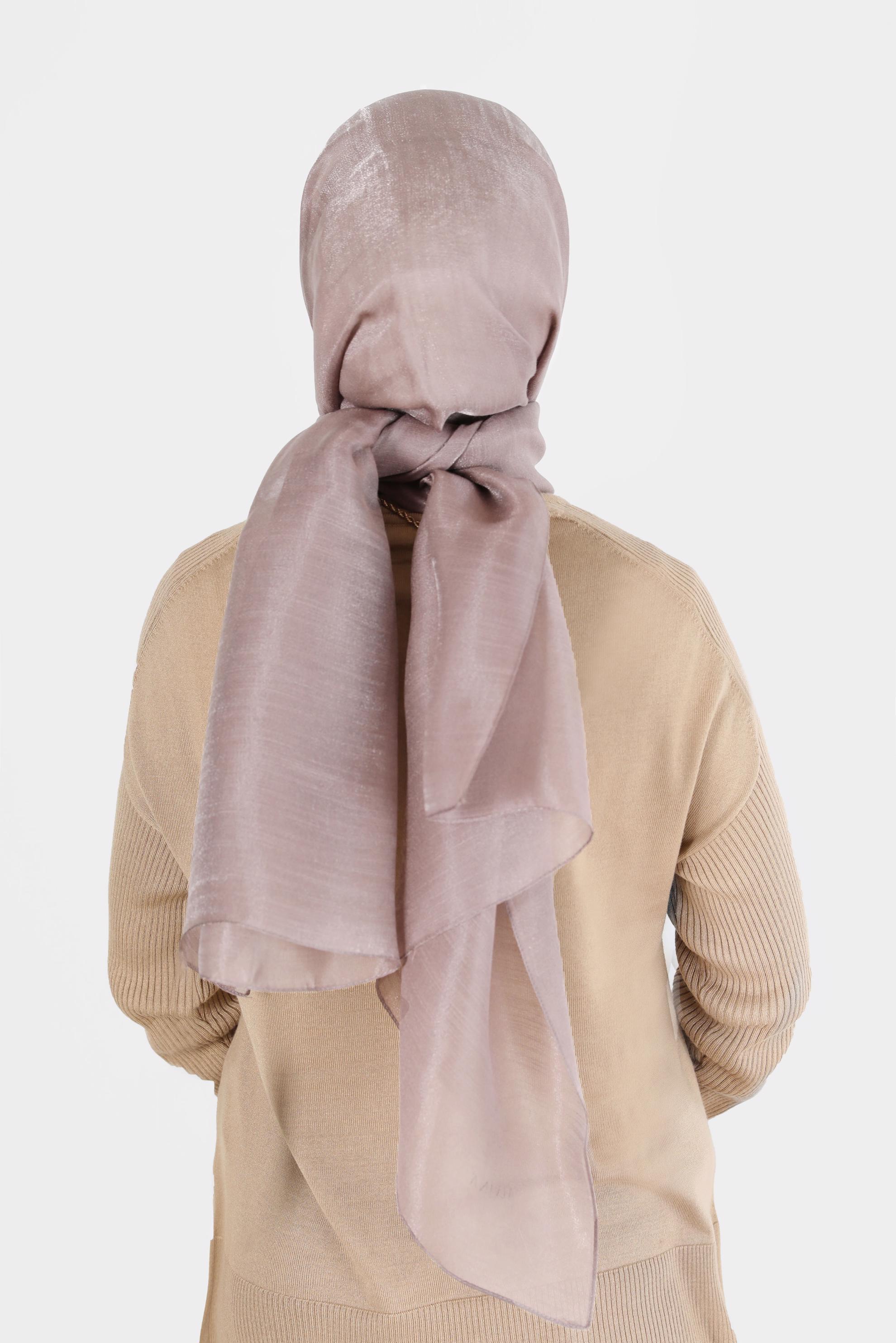 Tesettür giyim BEJ ALVİNA YİRMİ DENYE SARIMLI EFEKTLİ ŞAL 8082 