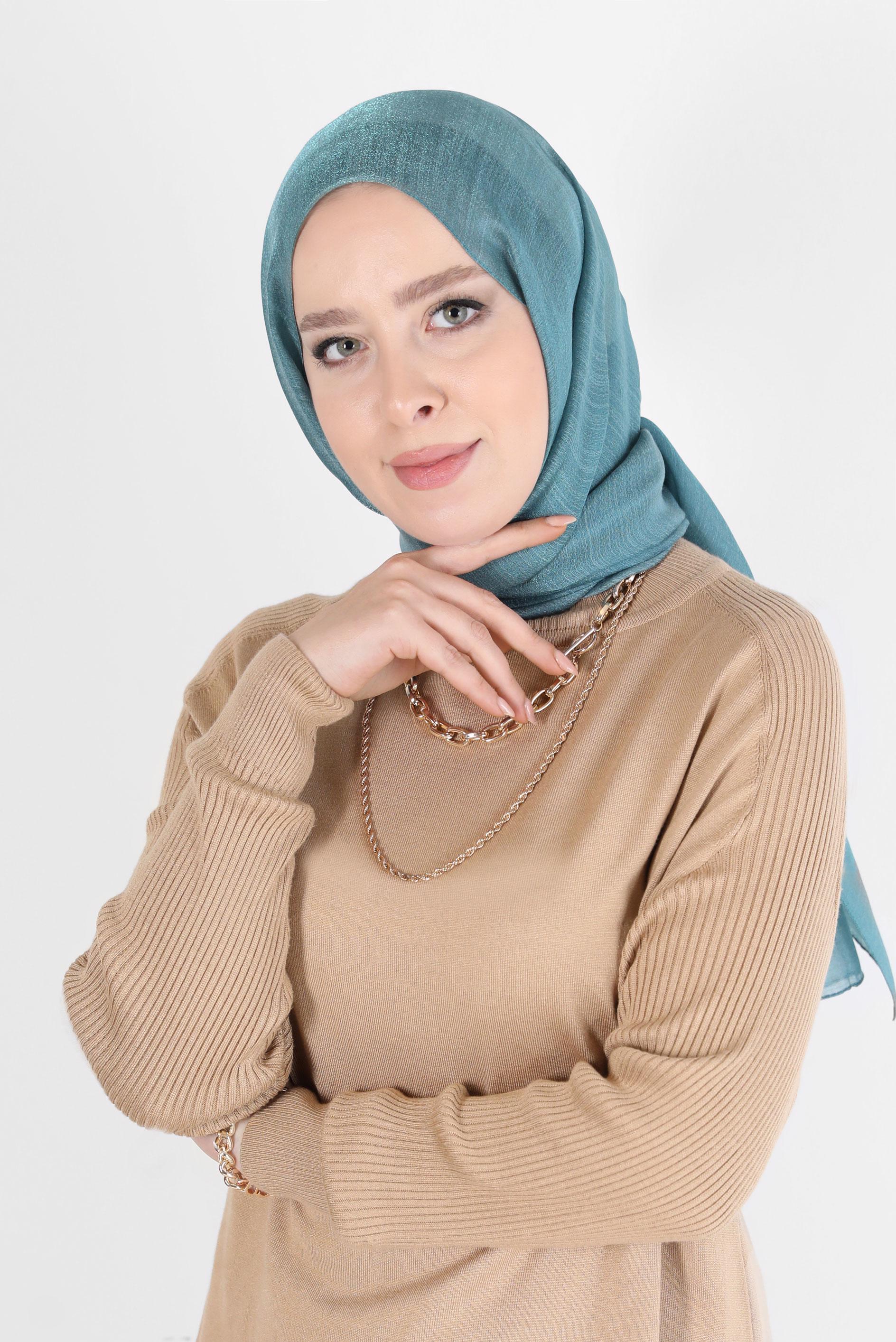 Tesettür giyim YEŞİL ALVİNA YİRMİ DENYE SARIMLI EFEKTLİ ŞAL 8082 
