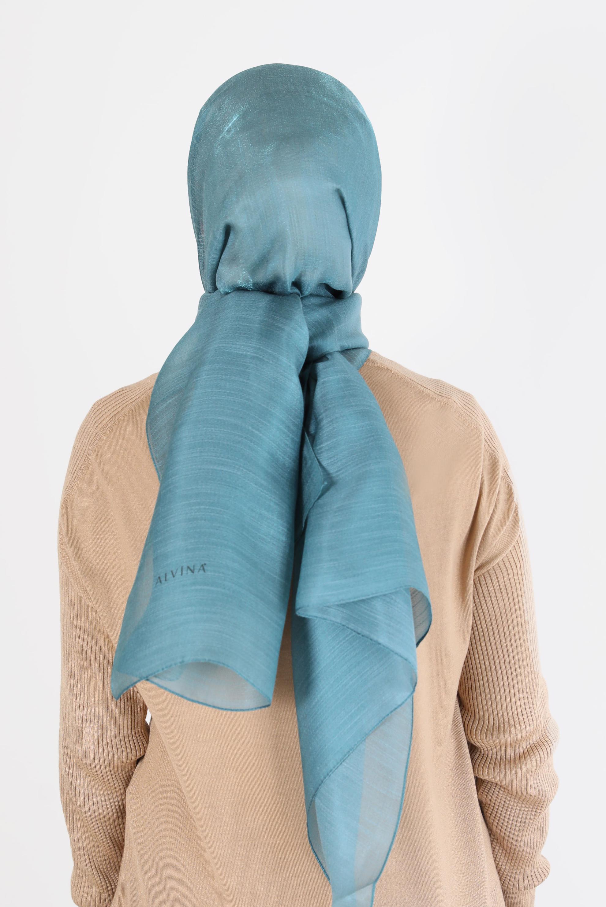 Tesettür giyim YEŞİL ALVİNA YİRMİ DENYE SARIMLI EFEKTLİ ŞAL 8082 