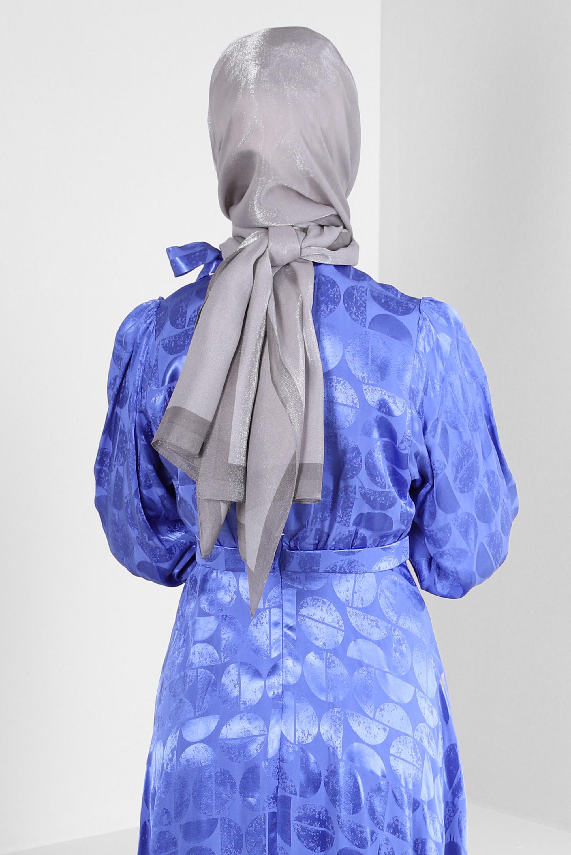 Tesettür giyim GÜMÜŞ ALVİNA KEHRİBAR ŞAL 8084