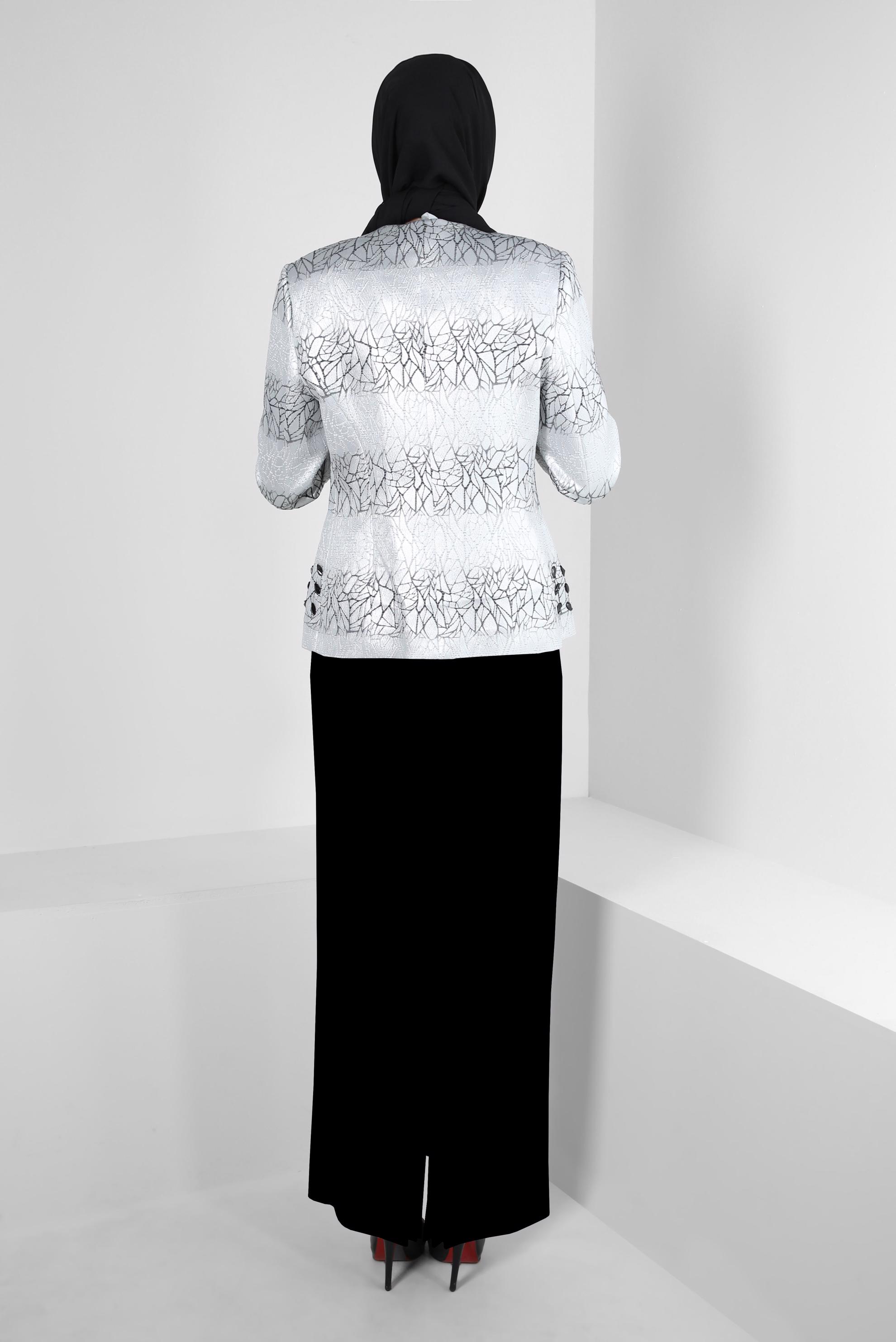 Tesettür giyim SİYAH TAŞ DETAYLI DESENLİ ÜÇLÜ ETEKLİ TAKIM 30107 