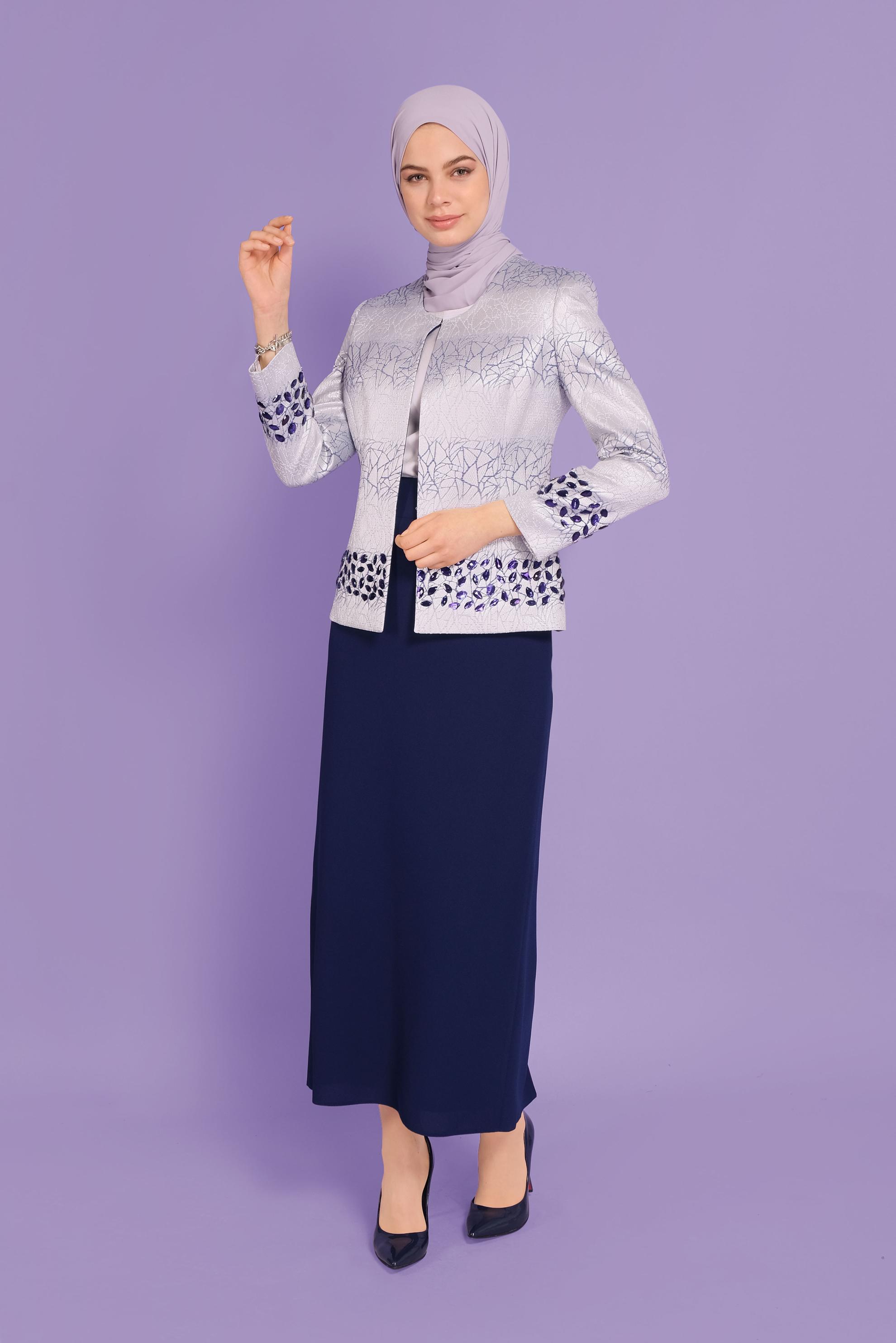 Tesettür giyim LACİVERT TAŞ DETAYLI DESENLİ ÜÇLÜ ETEKLİ TAKIM 30107 
