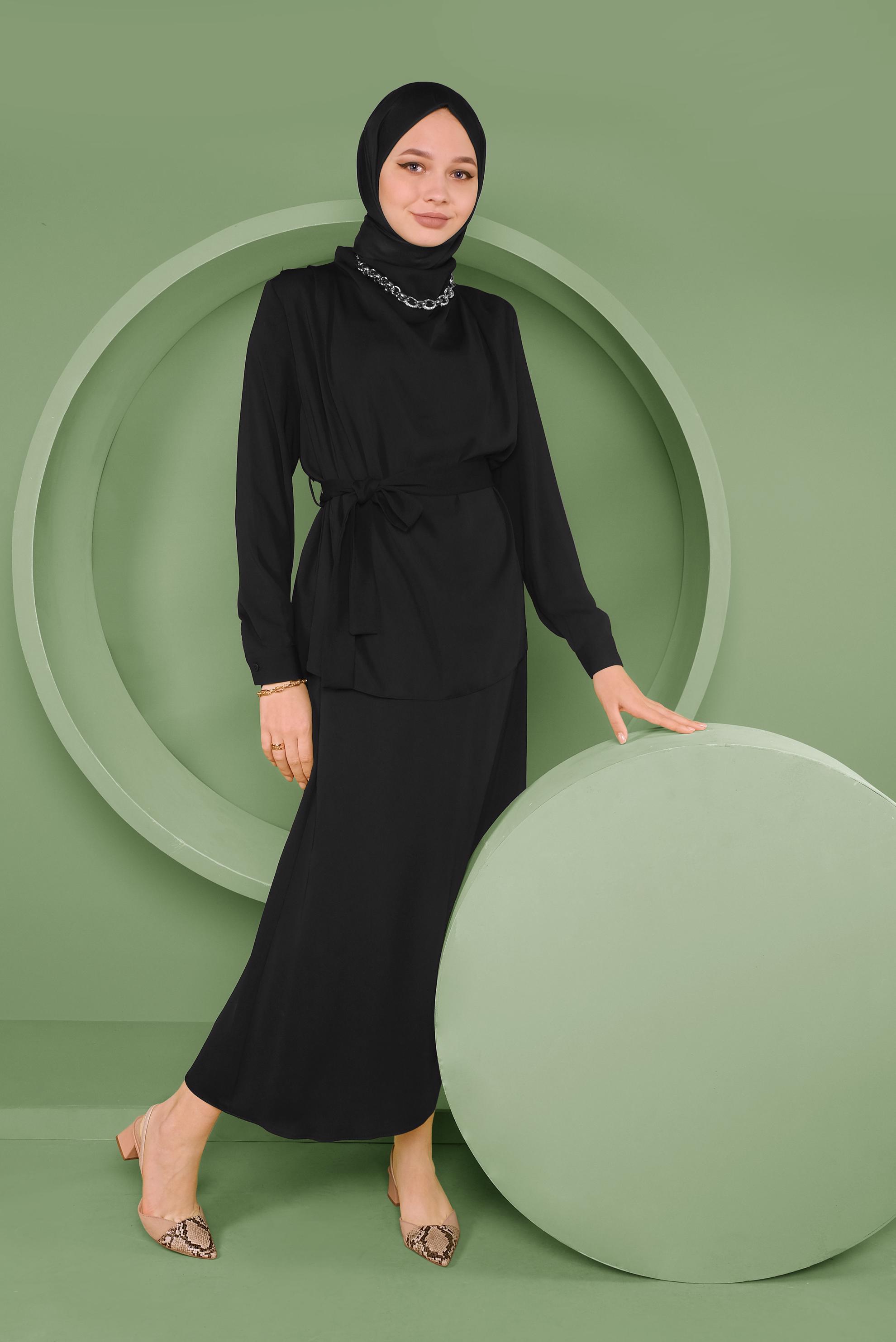Tesettür giyim SİYAH KUŞAKLI İKİLİ ETEKLİ TAKIM 41358