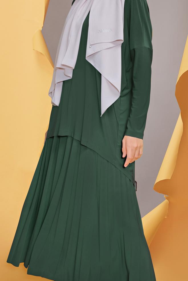 Tesettür giyim  ASİMETRİK KESİM İKİLİ ETEKLİ TAKIM 41392 - ALVİNA