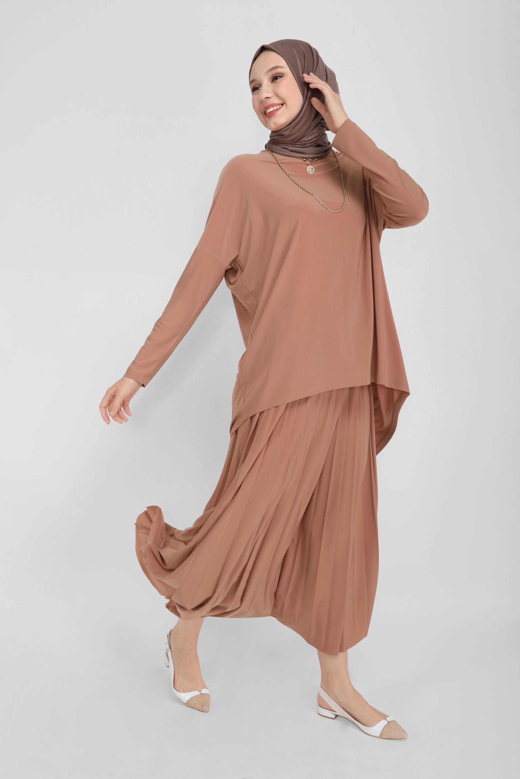 Tesettür giyim KAHVE ASİMETRİK KESİM İKİLİ ETEKLİ TAKIM 41392
