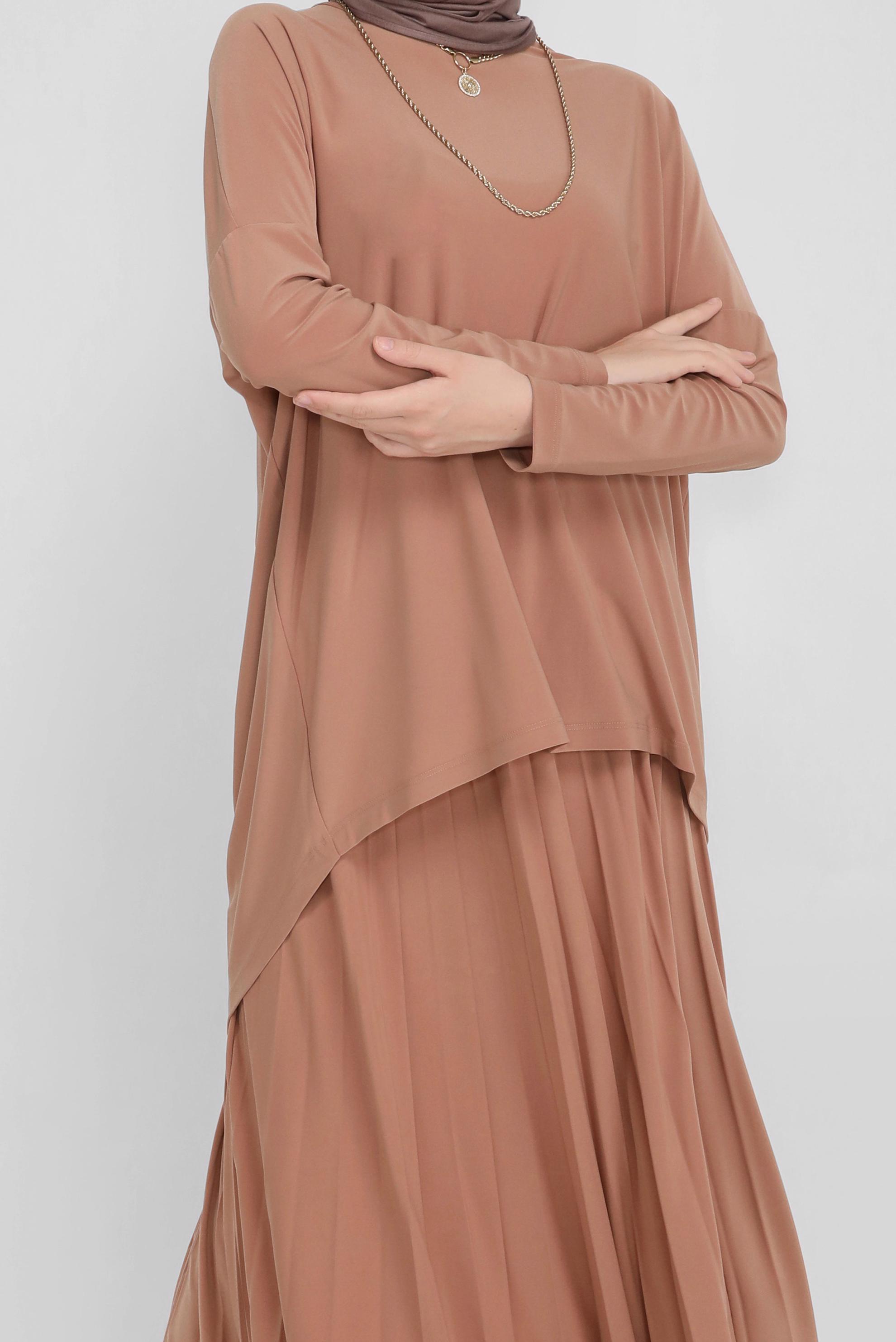 Tesettür giyim KAHVE ASİMETRİK KESİM İKİLİ ETEKLİ TAKIM 41392