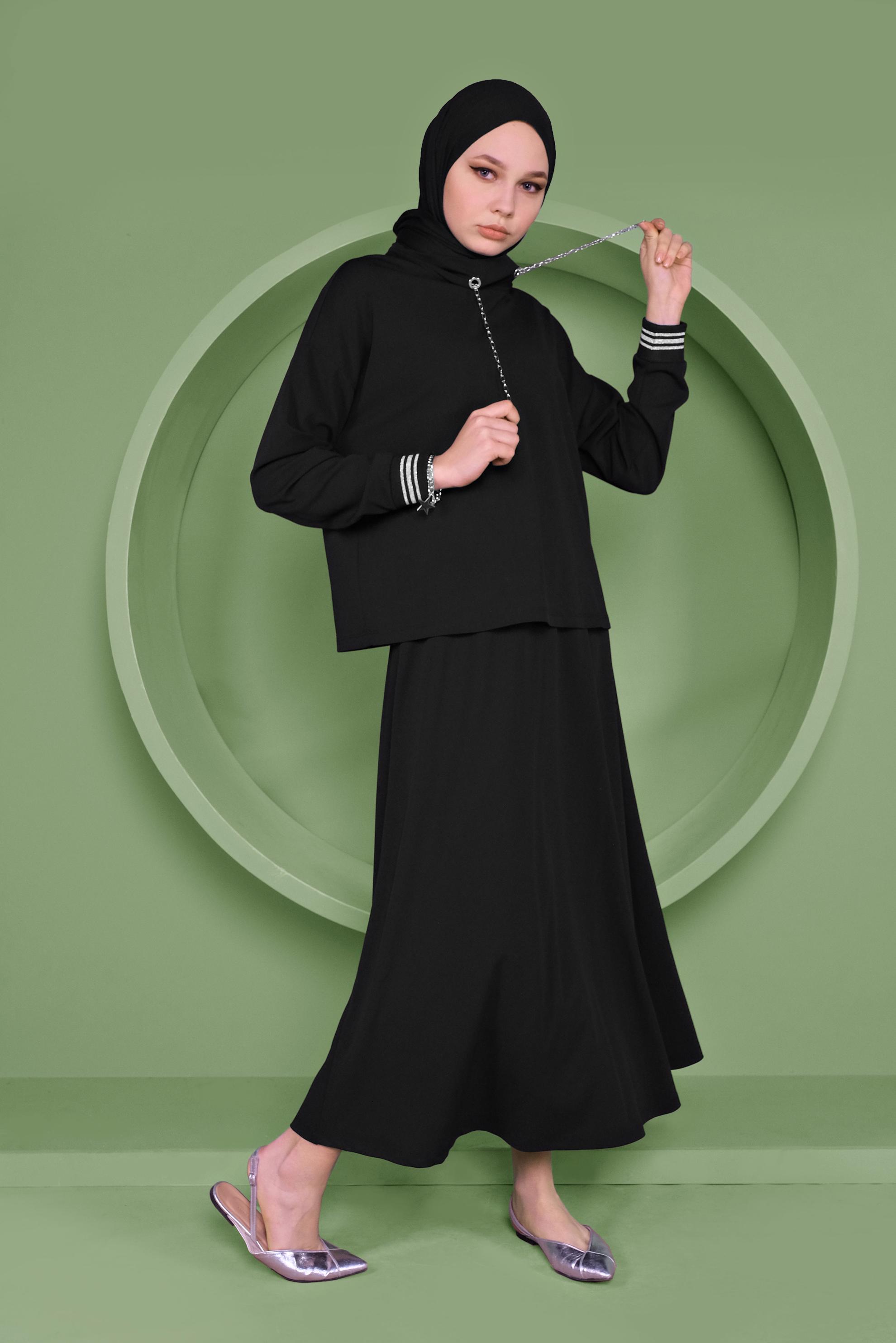 Tesettür giyim SİYAH ZİNCİR DETAYLI ETEKLİ TAKIM 41412