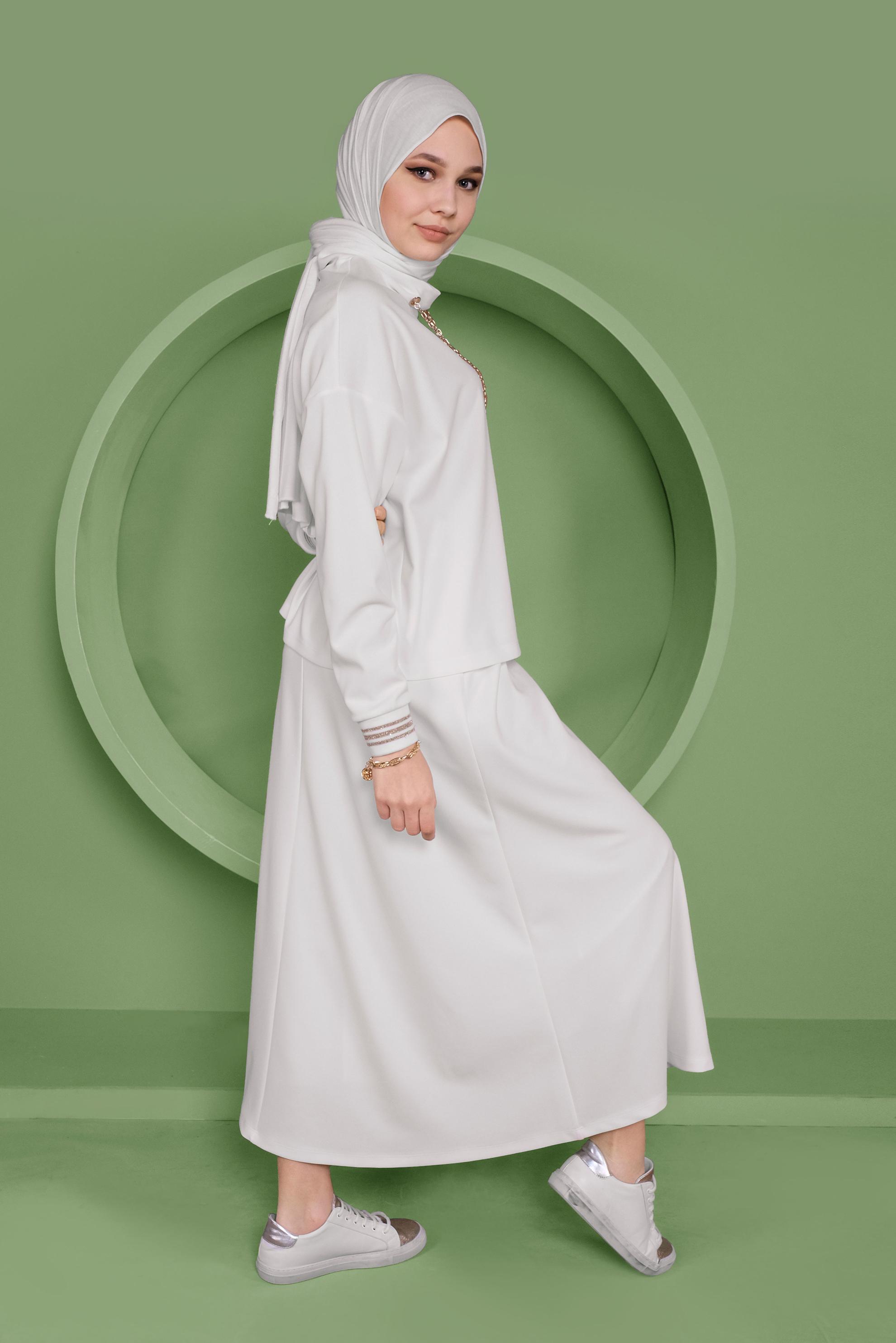 Tesettür giyim BEYAZ ZİNCİR DETAYLI ETEKLİ TAKIM 41412